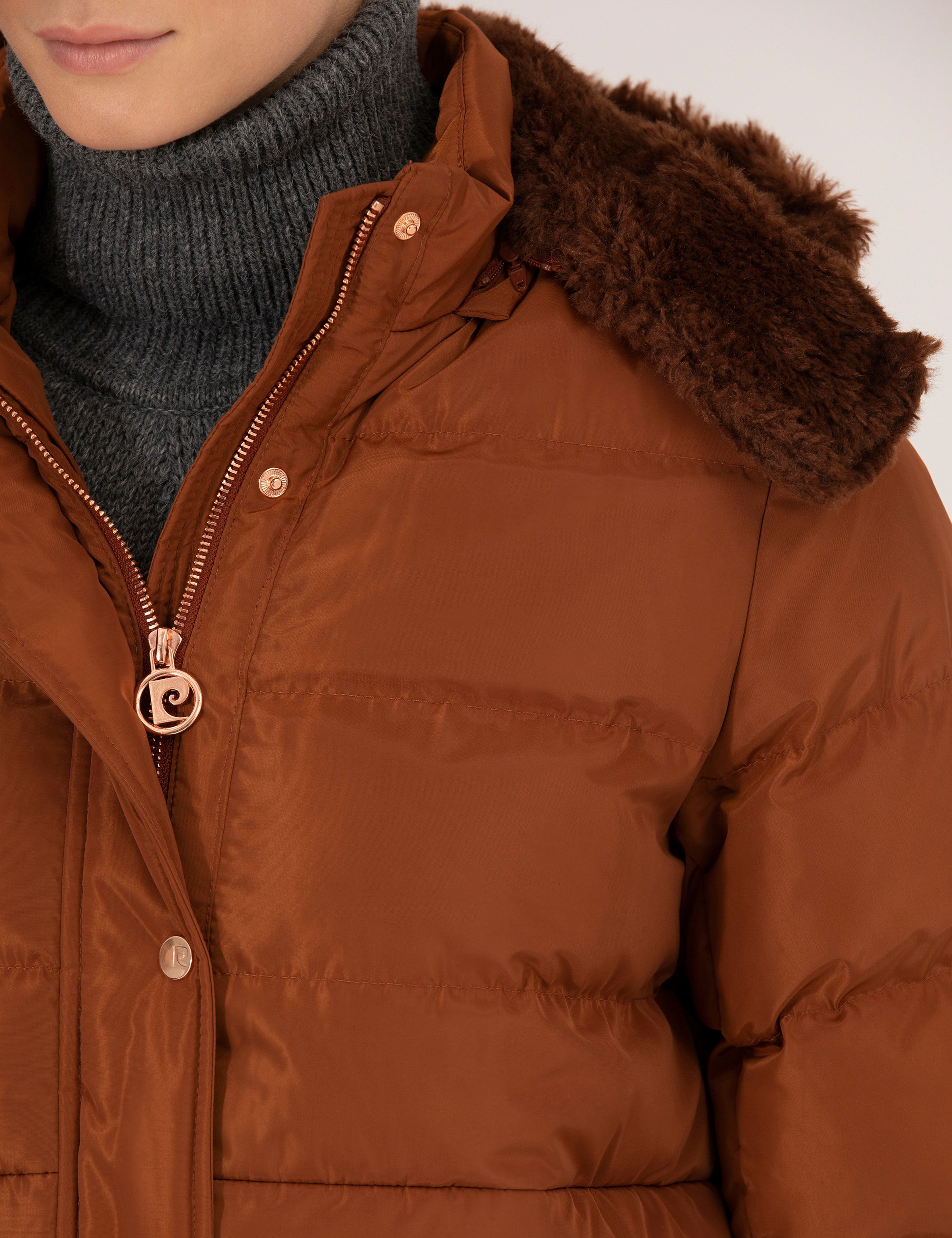 Tarçın Regular Fit Mont