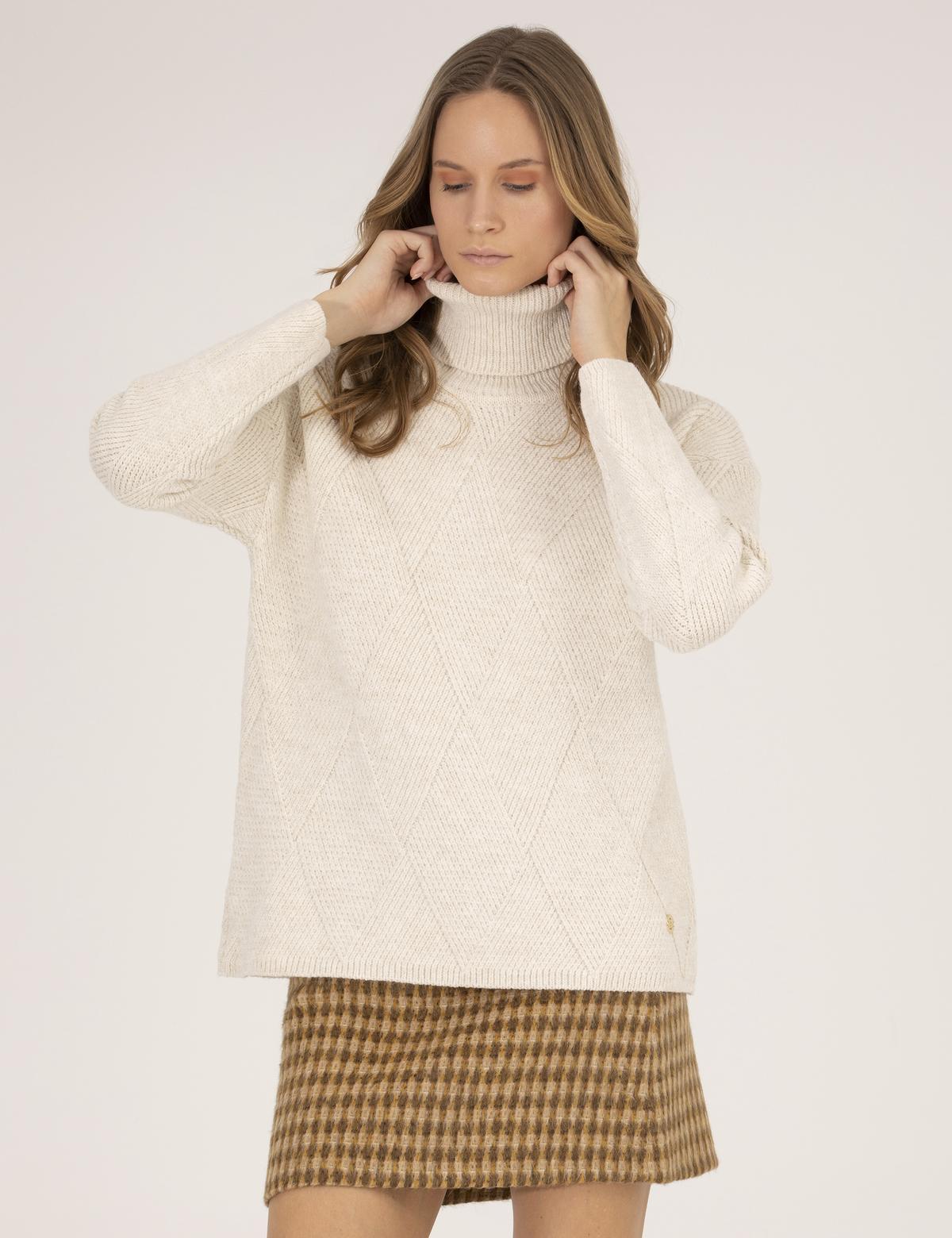 Ekru Regular Fit Balıkçı Yaka Kazak