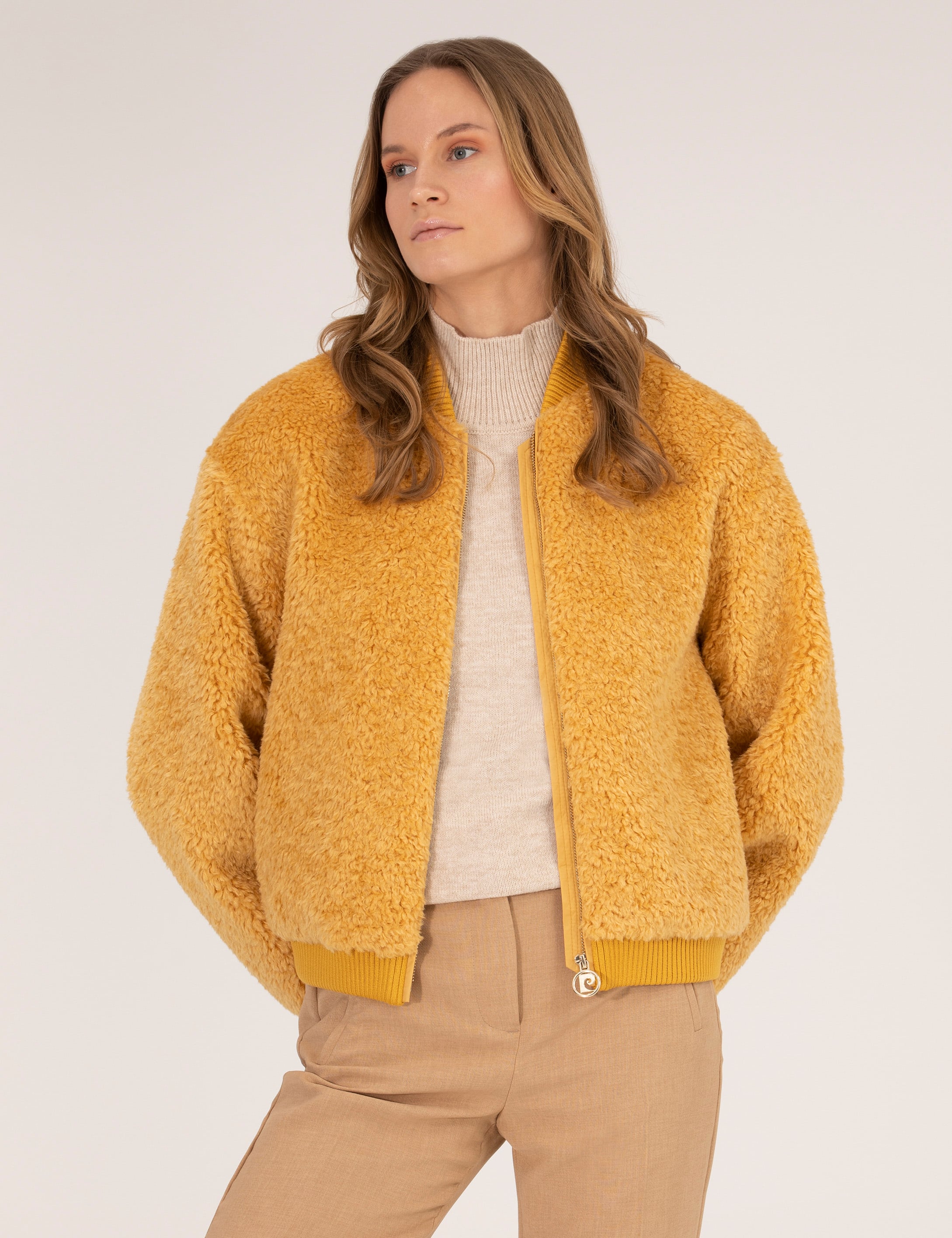 Hardal Crop Top Kaban - Image 1