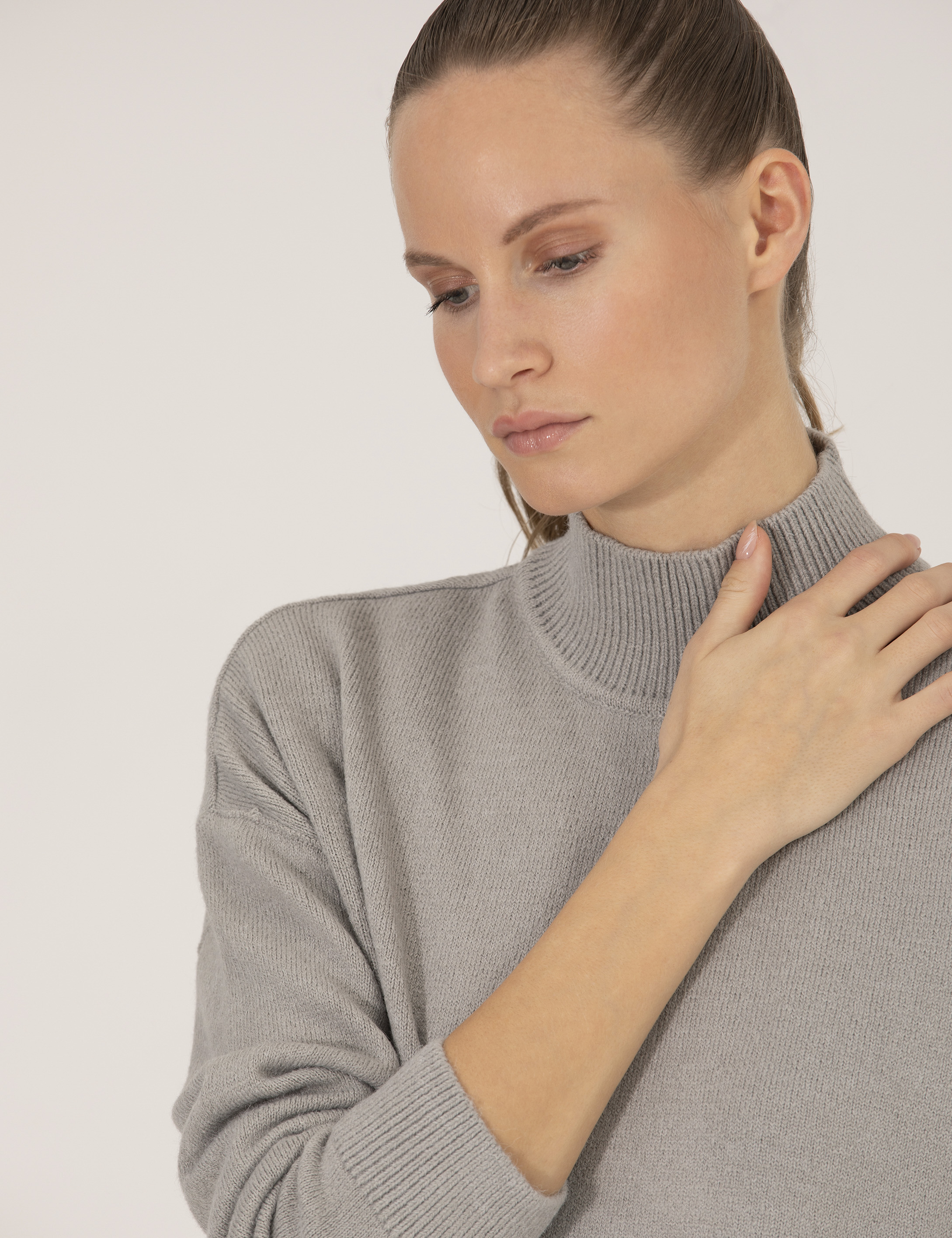 Gri Comfort Fit Basic Balıkçı Yaka Kazak - Image 2