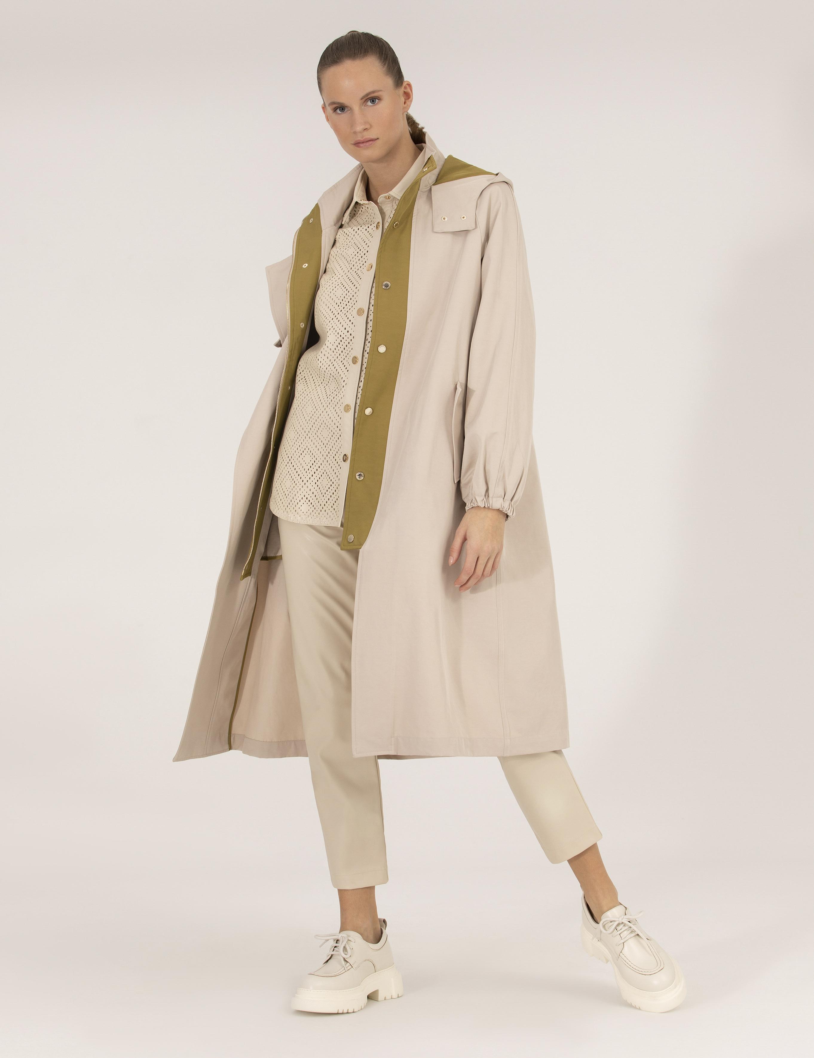 Bej Kapüşonlu Trençkot