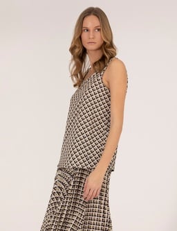 SIYAH