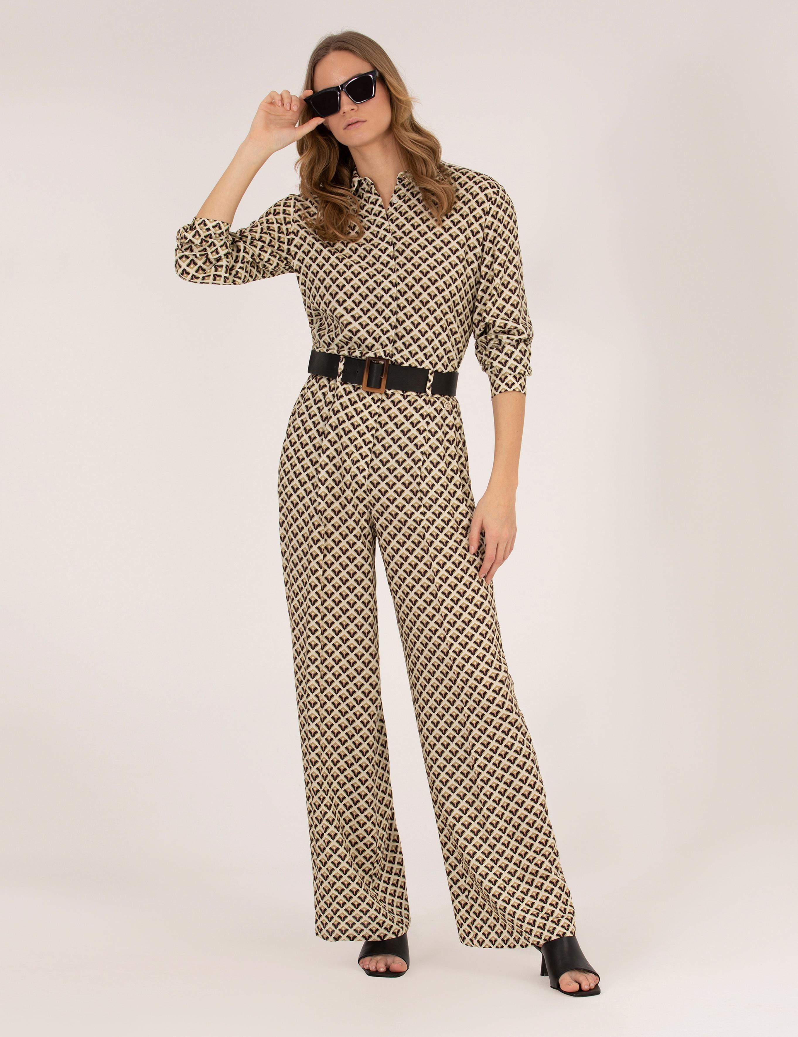 Siyah Regular Fit Desenli Uzun Kollu Gömlek