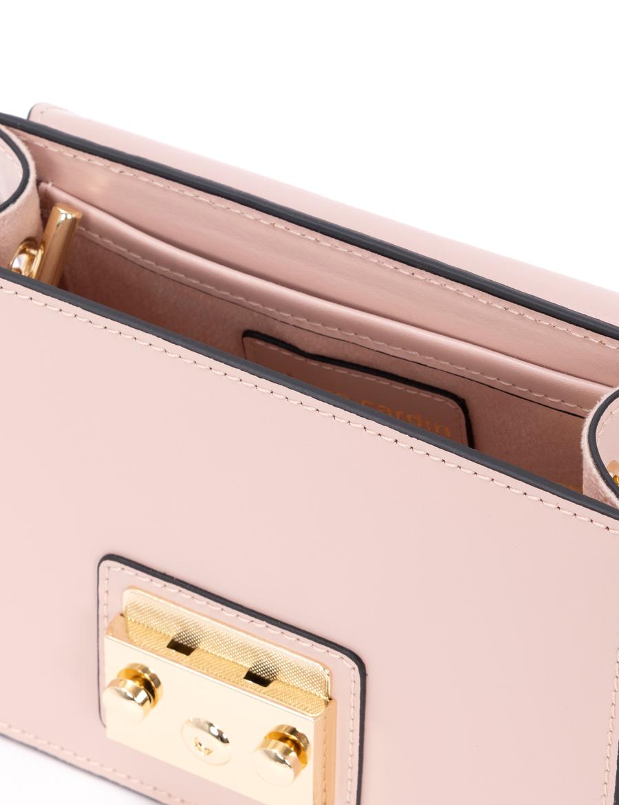 Pembe Çapraz Çantası