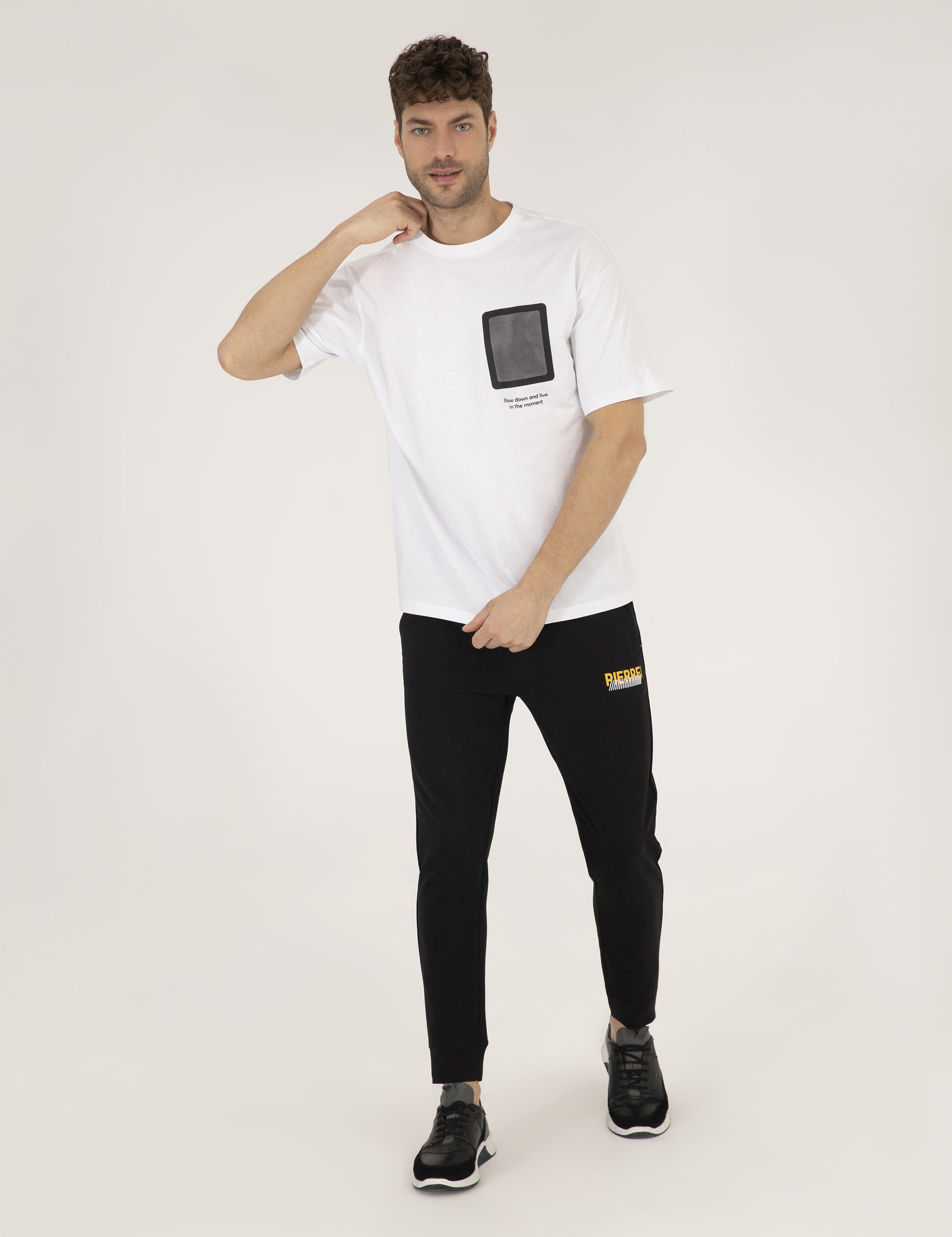 Beyaz Comfort Fit Baskılı Bisiklet Yaka Tişört