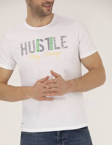 Beyaz Slim Fit Baskılı Bisiklet Yaka Tişört
