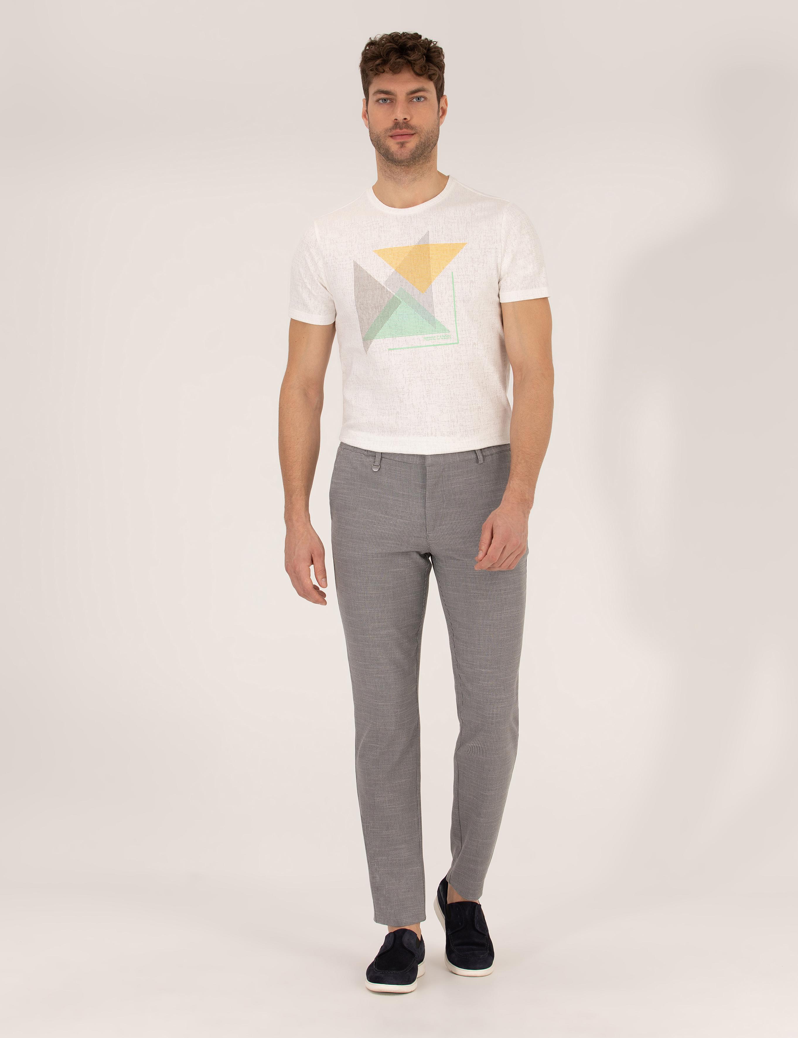 Açık Yeşil Slim Fit Baskılı Bisiklet Yaka Tişört