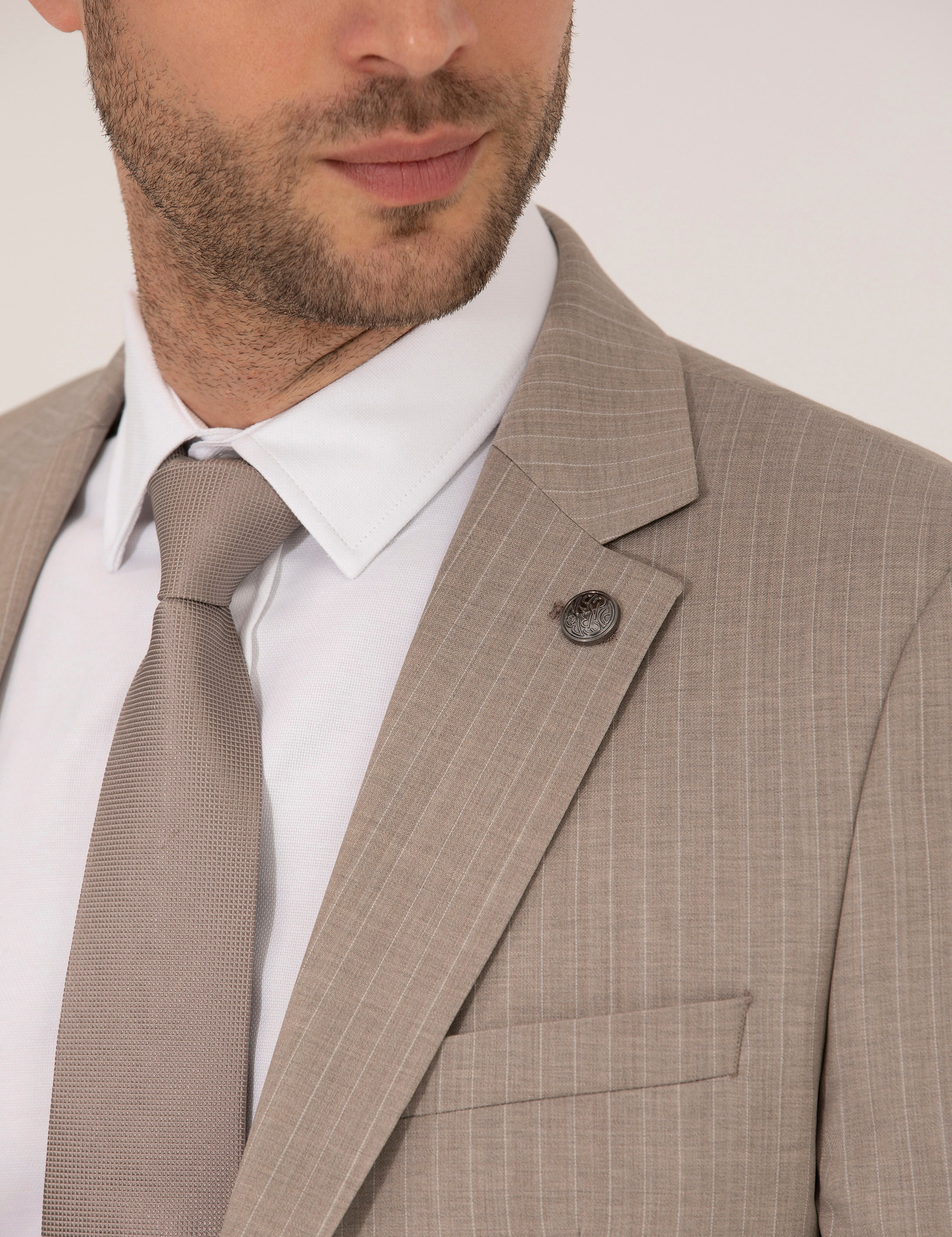 Bej Çizgili Ekstra Slim Fit Yün Takım Elbise - Image 6