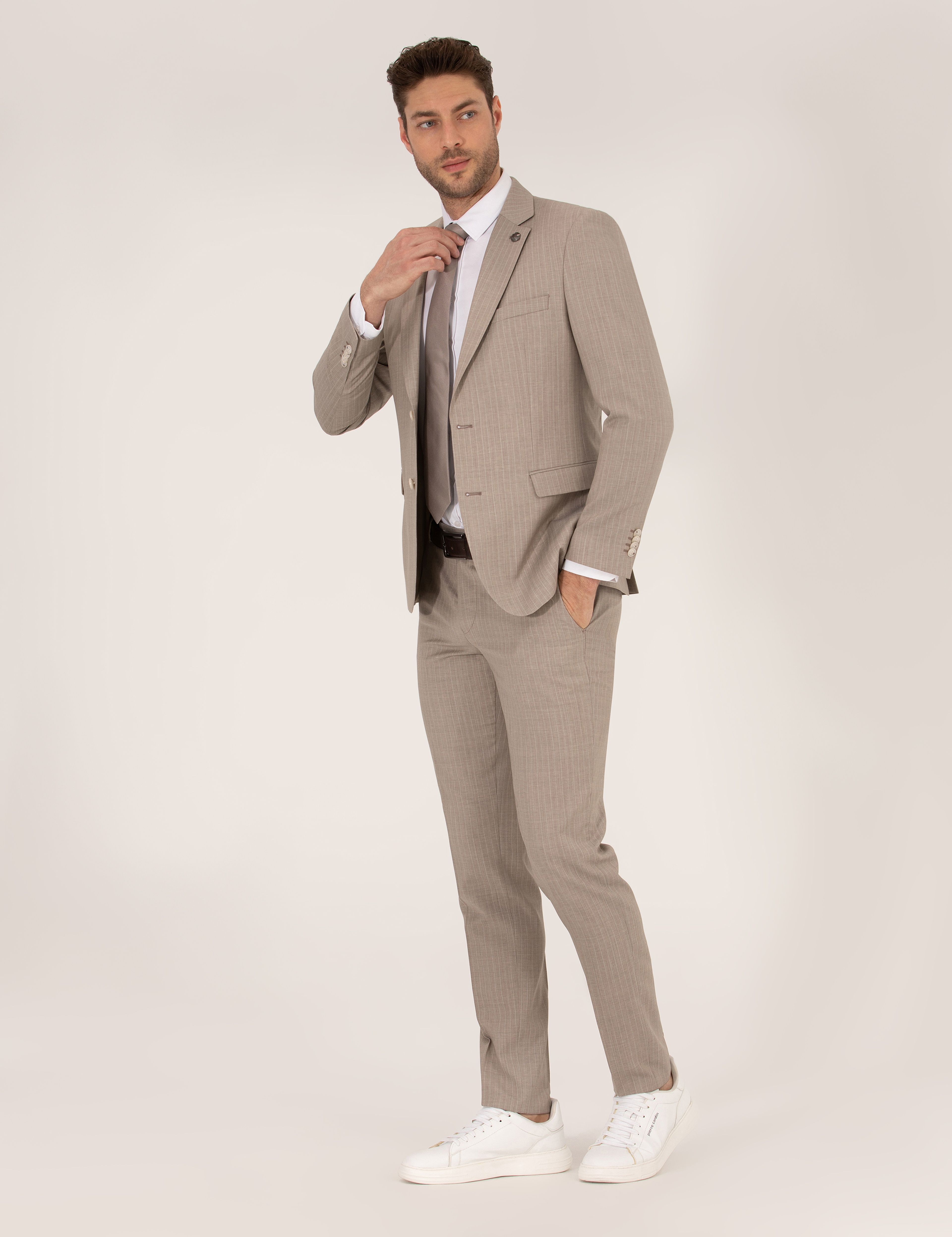 Bej Çizgili Ekstra Slim Fit Yün Takım Elbise - Image 1