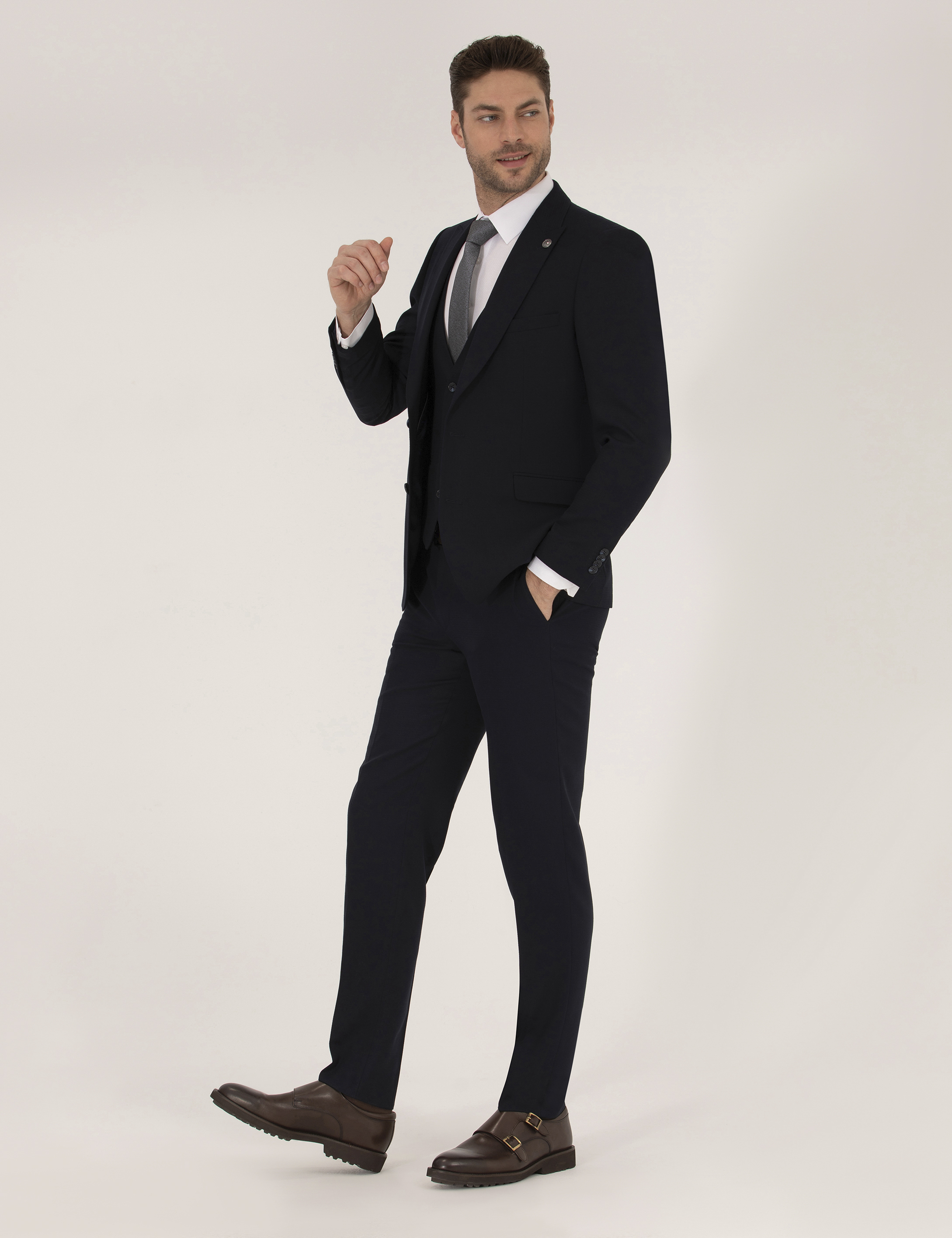 Lacivert Yelekli Ex. Slim Fit Takım Elbise - Image 4