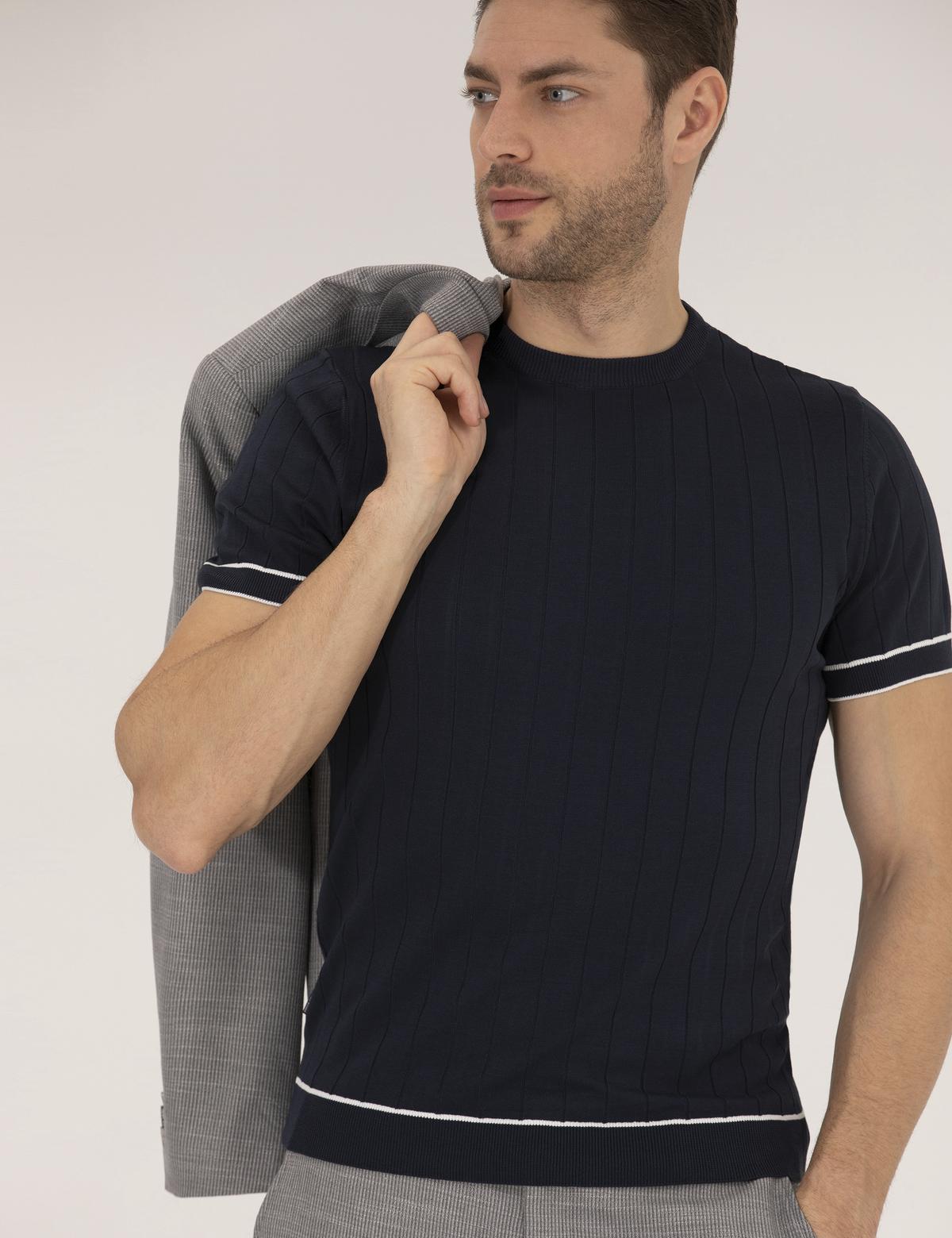 Koyu Lacivert Slim Fit Bisiklet Yaka Triko Tişört - 50268875048