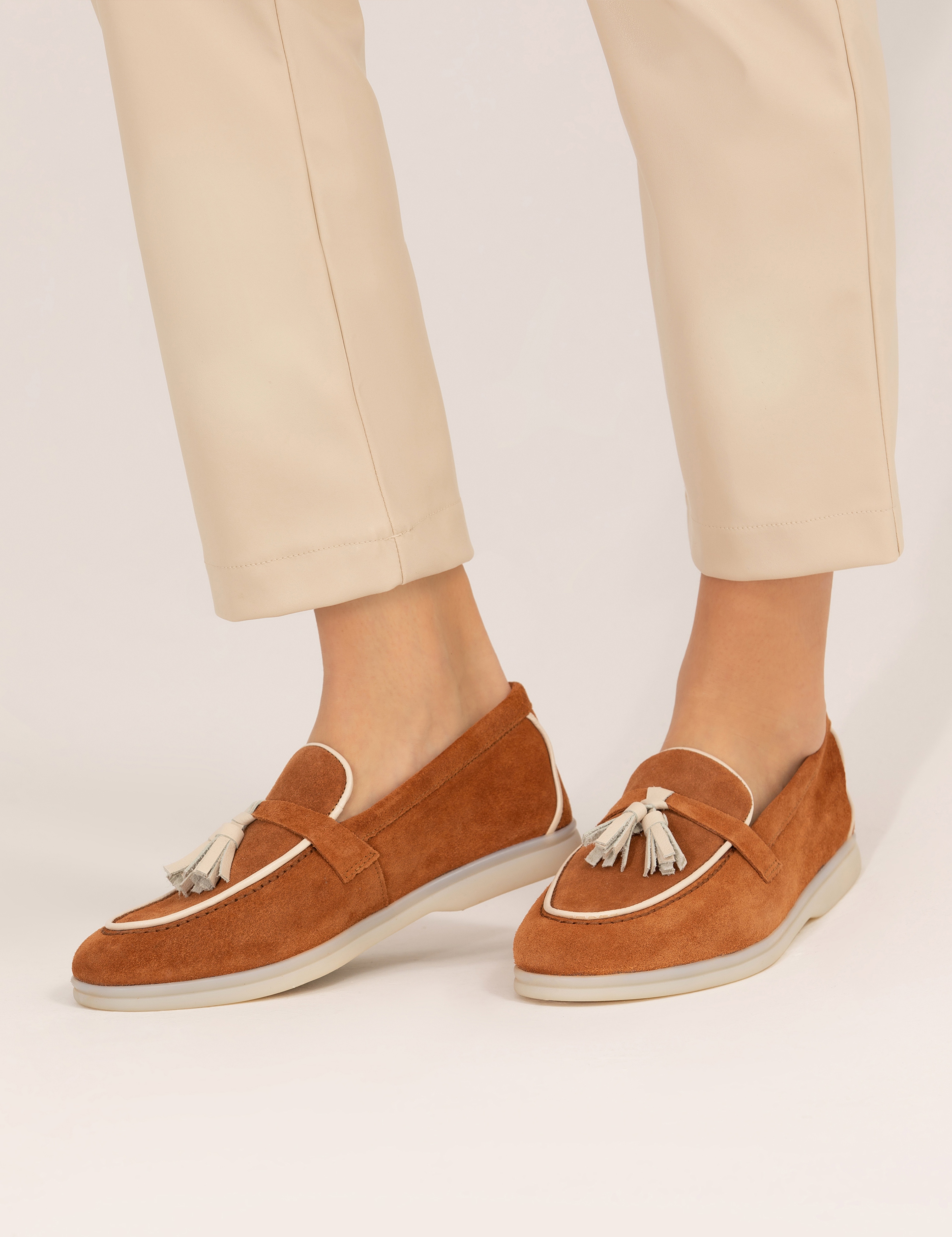 Taba Süet Deri Loafer - Image 1
