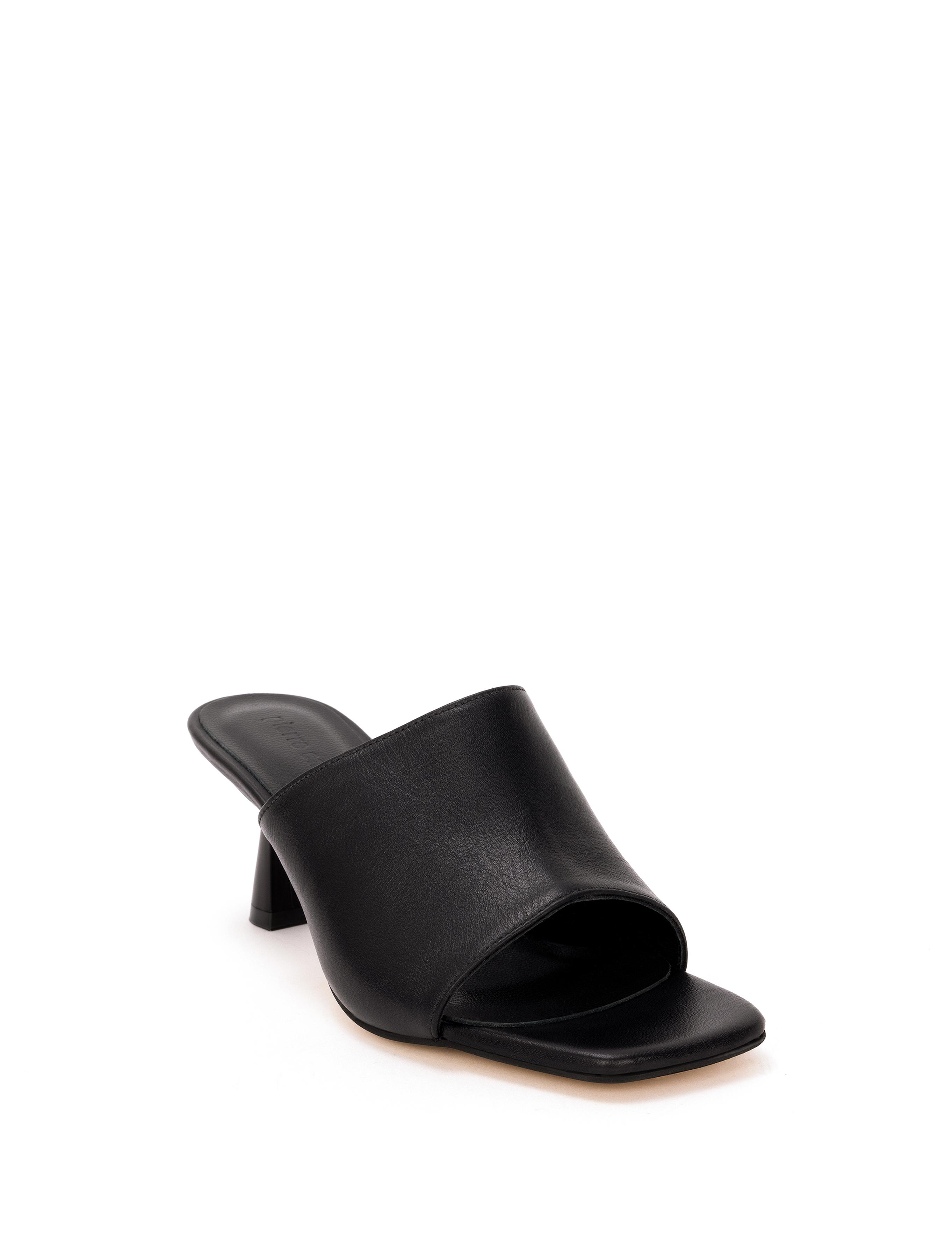 Siyah Topuklu Terlik