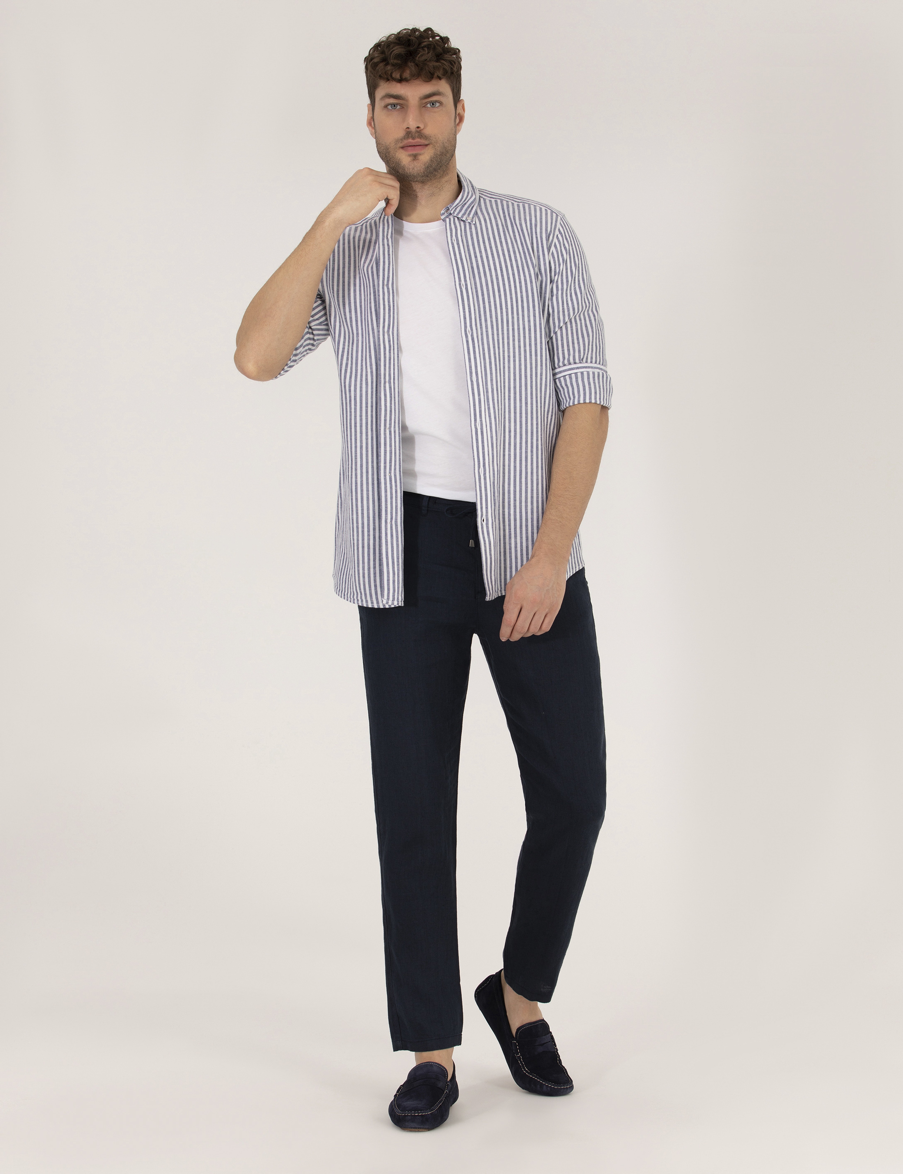 Lacivert Regular Fit Uzun Kollu Gömlek - Image 4
