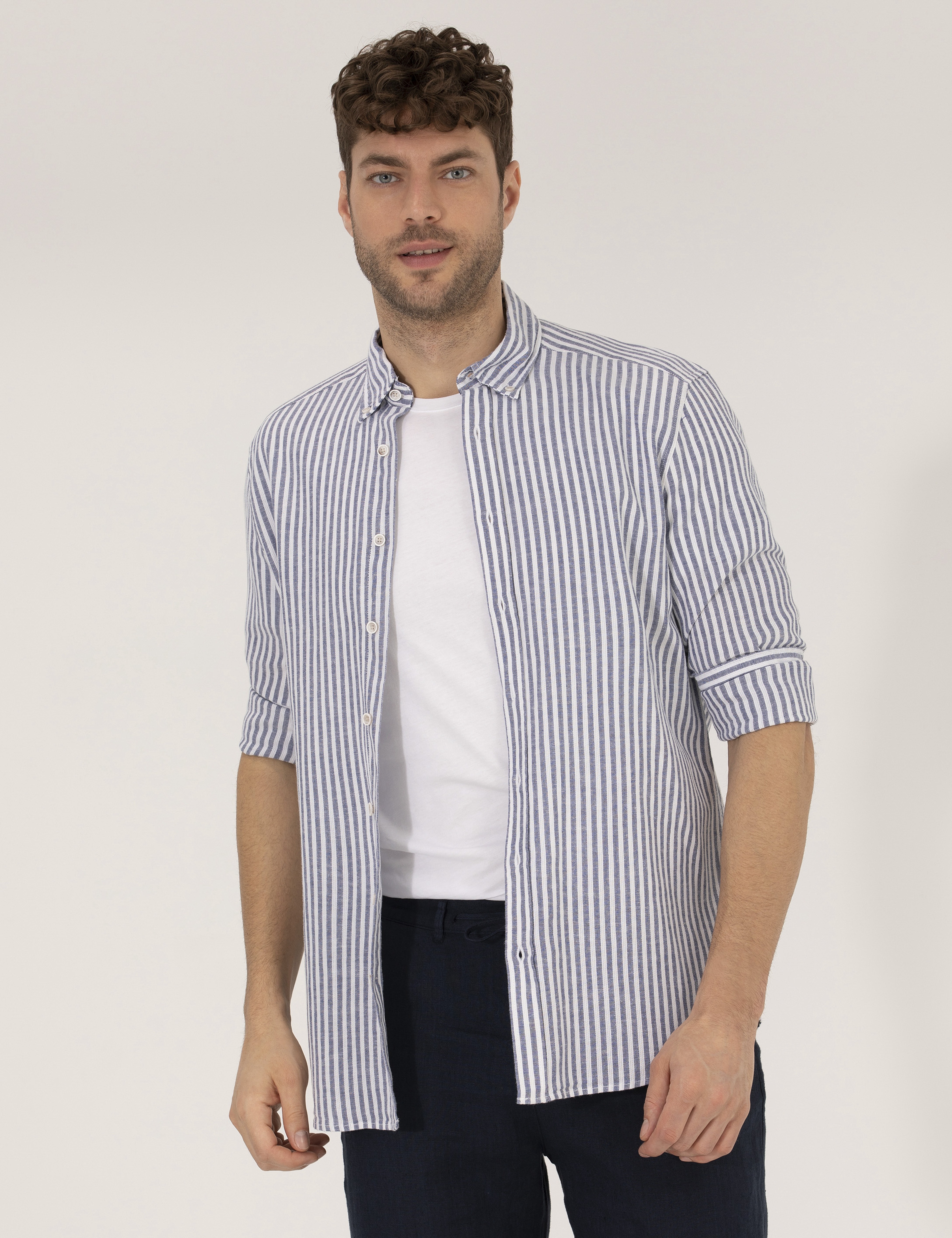 Lacivert Regular Fit Uzun Kollu Gömlek - Image 1