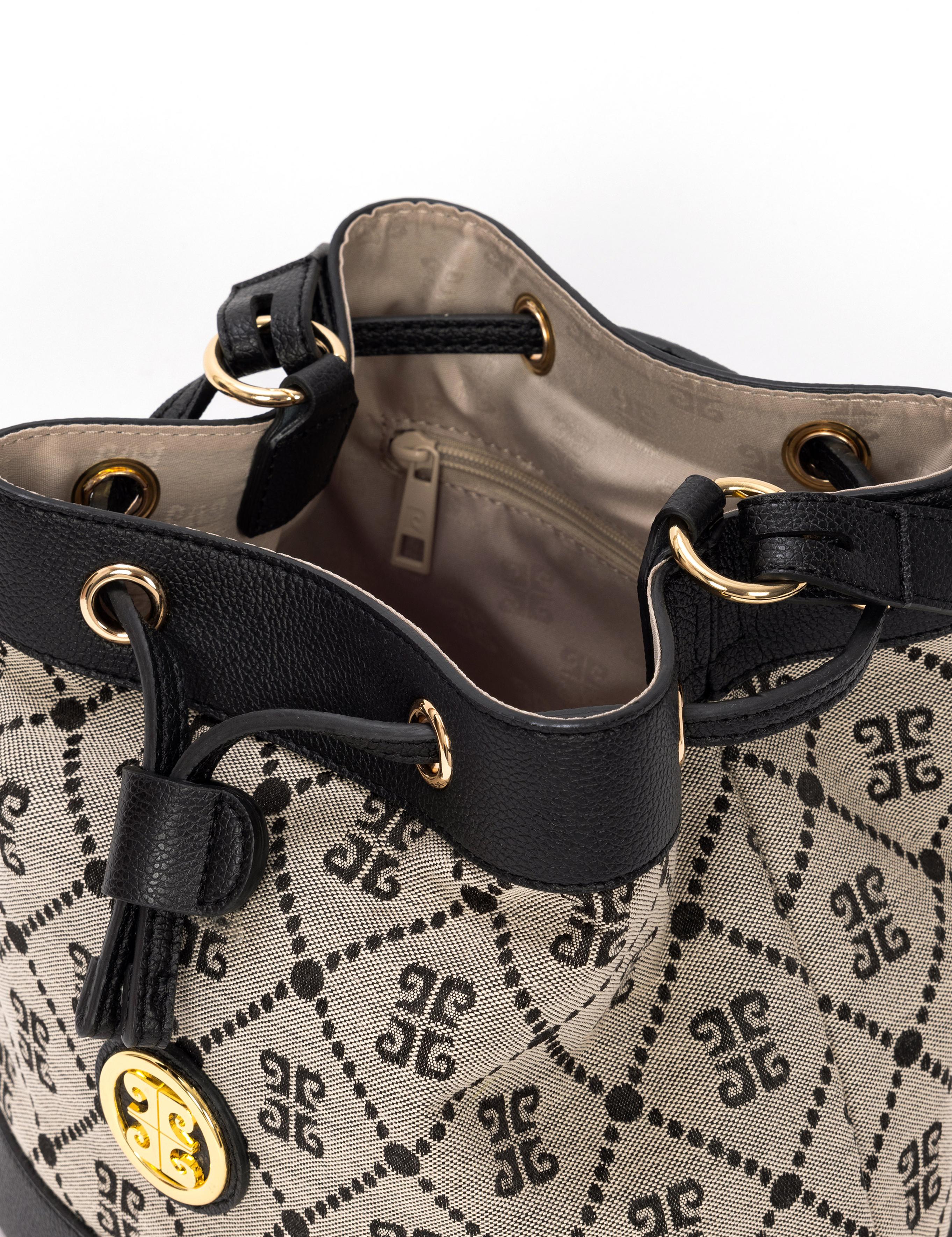 Siyah Büzgülü Çanta