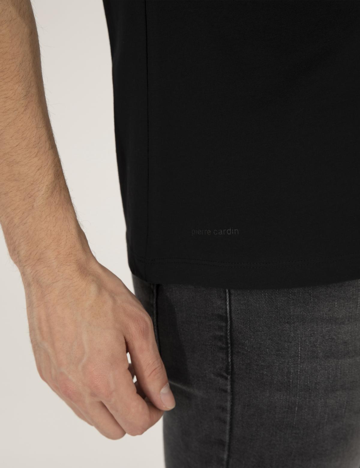 Siyah Regular Fit Düz Cepli Bisiklet Yaka Tişört - 50270489017