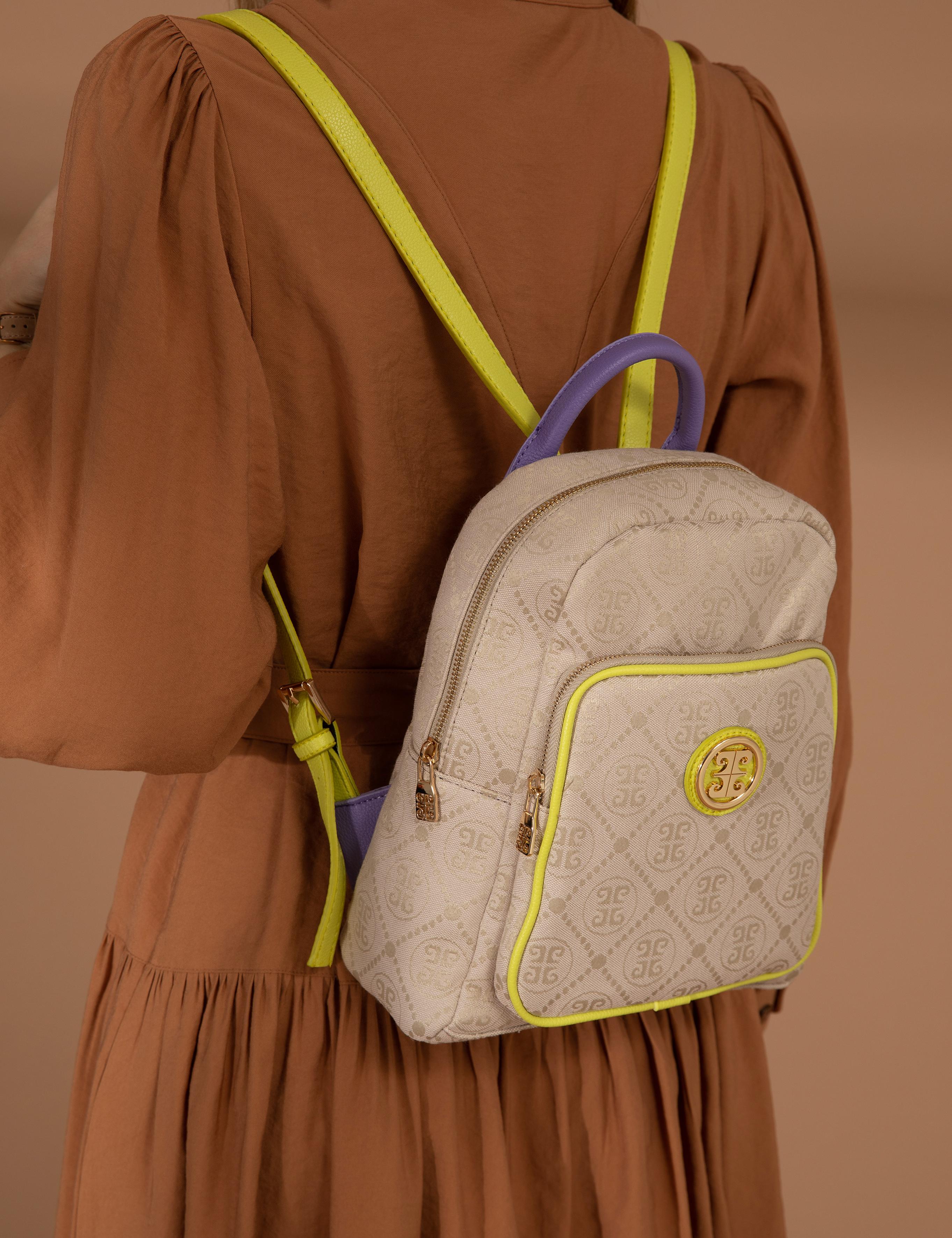 Yeşil Sırt Çantası