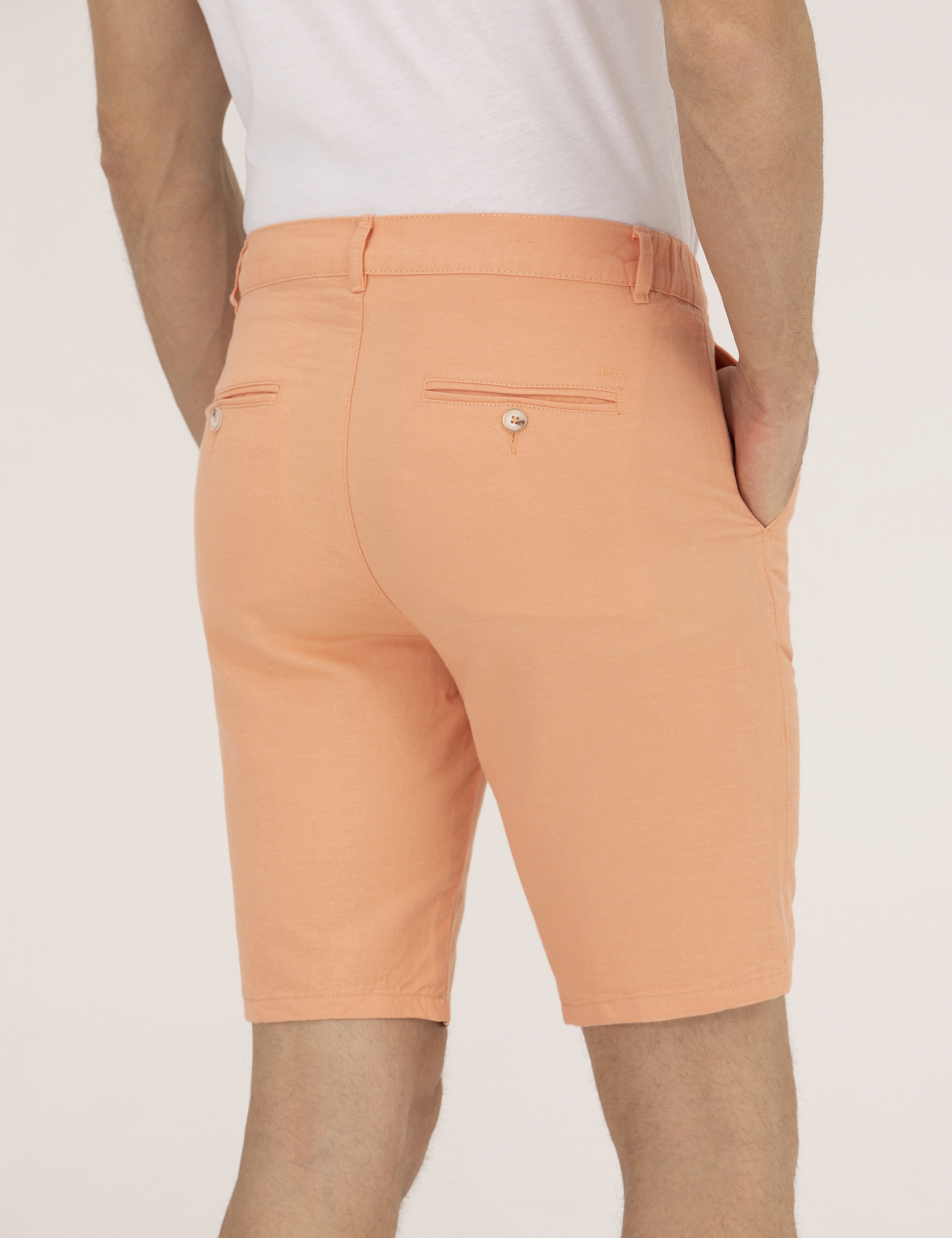 Turuncu Slim Fit Keten Karışımlı Beli Lastikli Bermuda Şort - Image 7