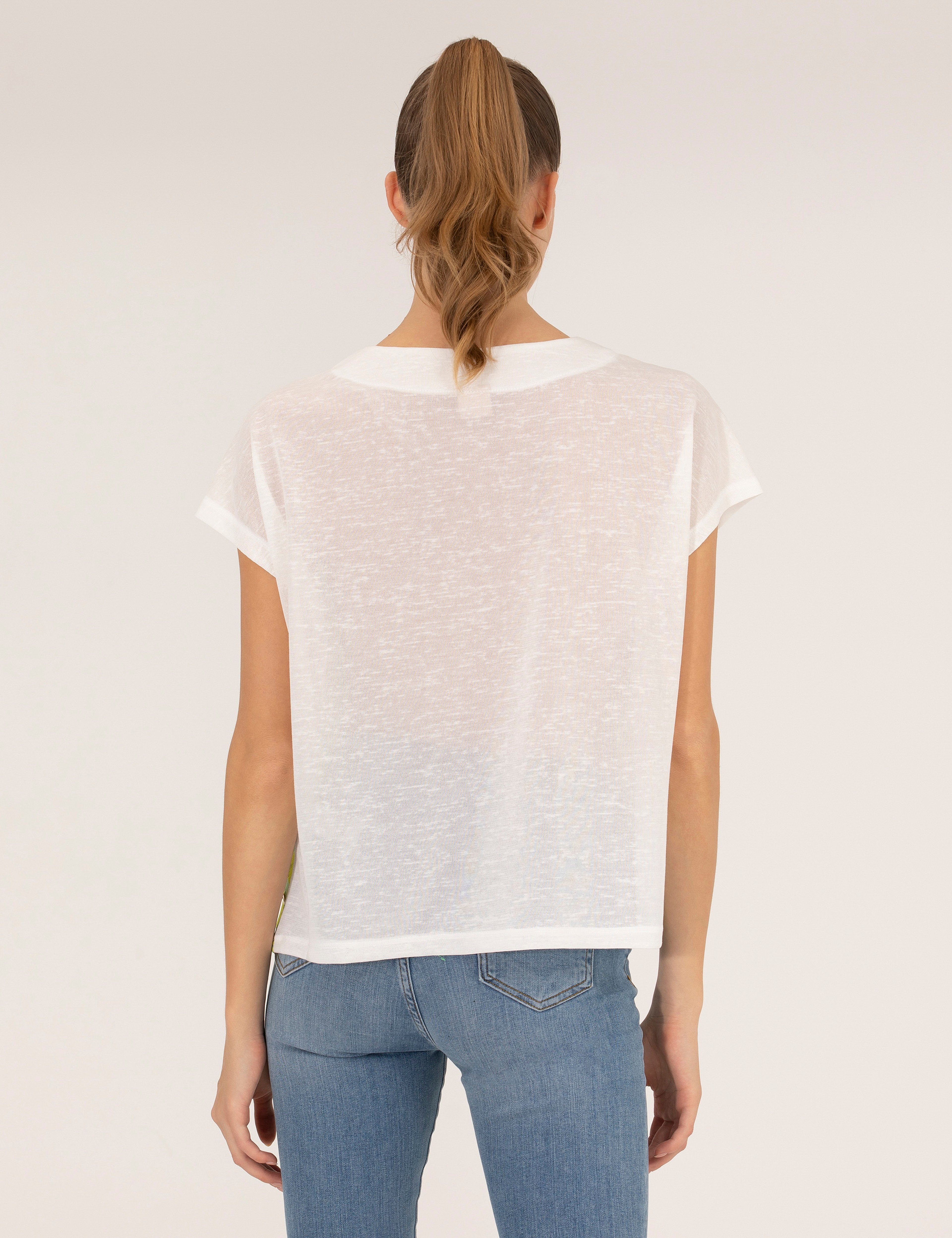 Beyaz Comfort Fit Tişört