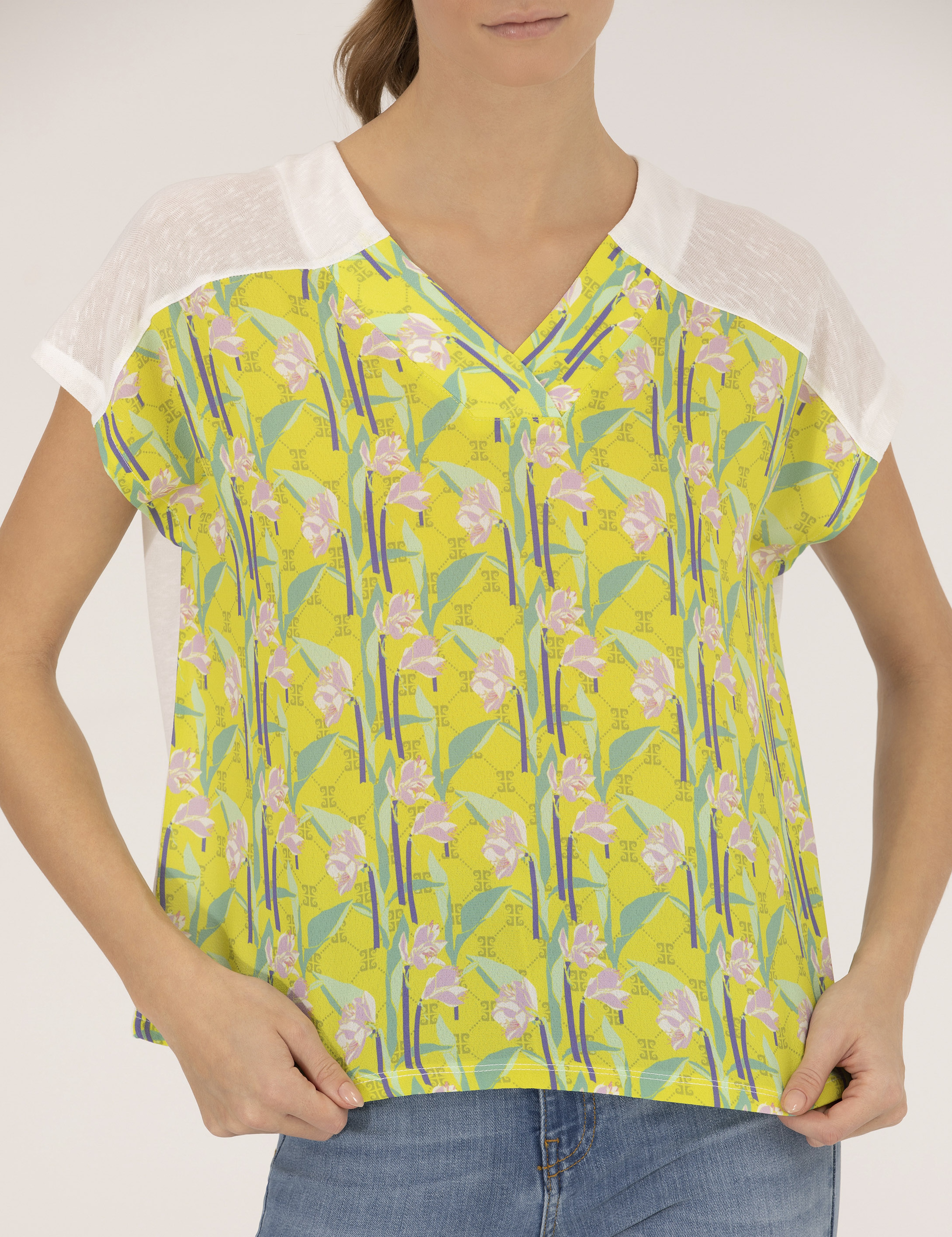 Beyaz Comfort Fit Tişört - Image 6