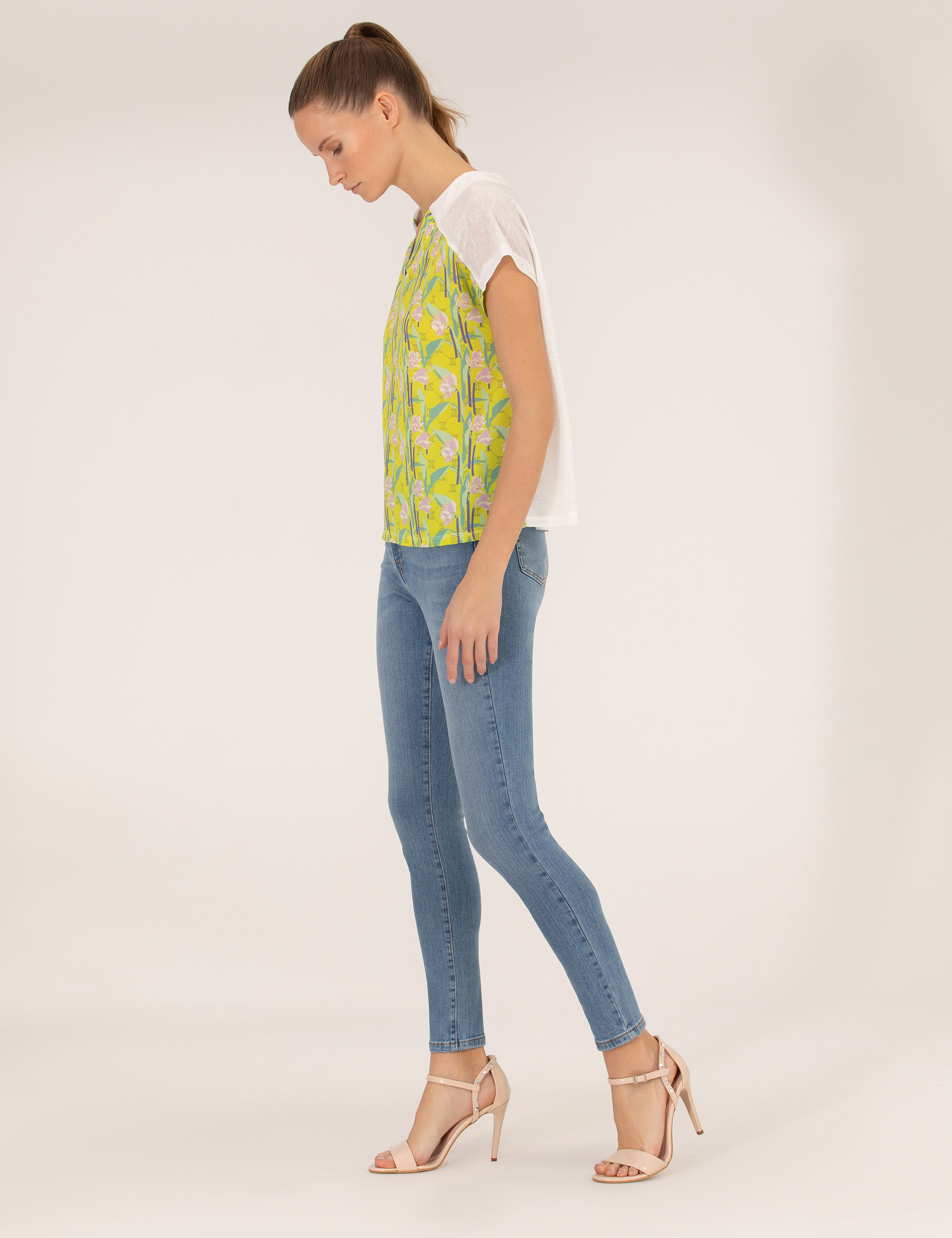 Beyaz Comfort Fit Tişört