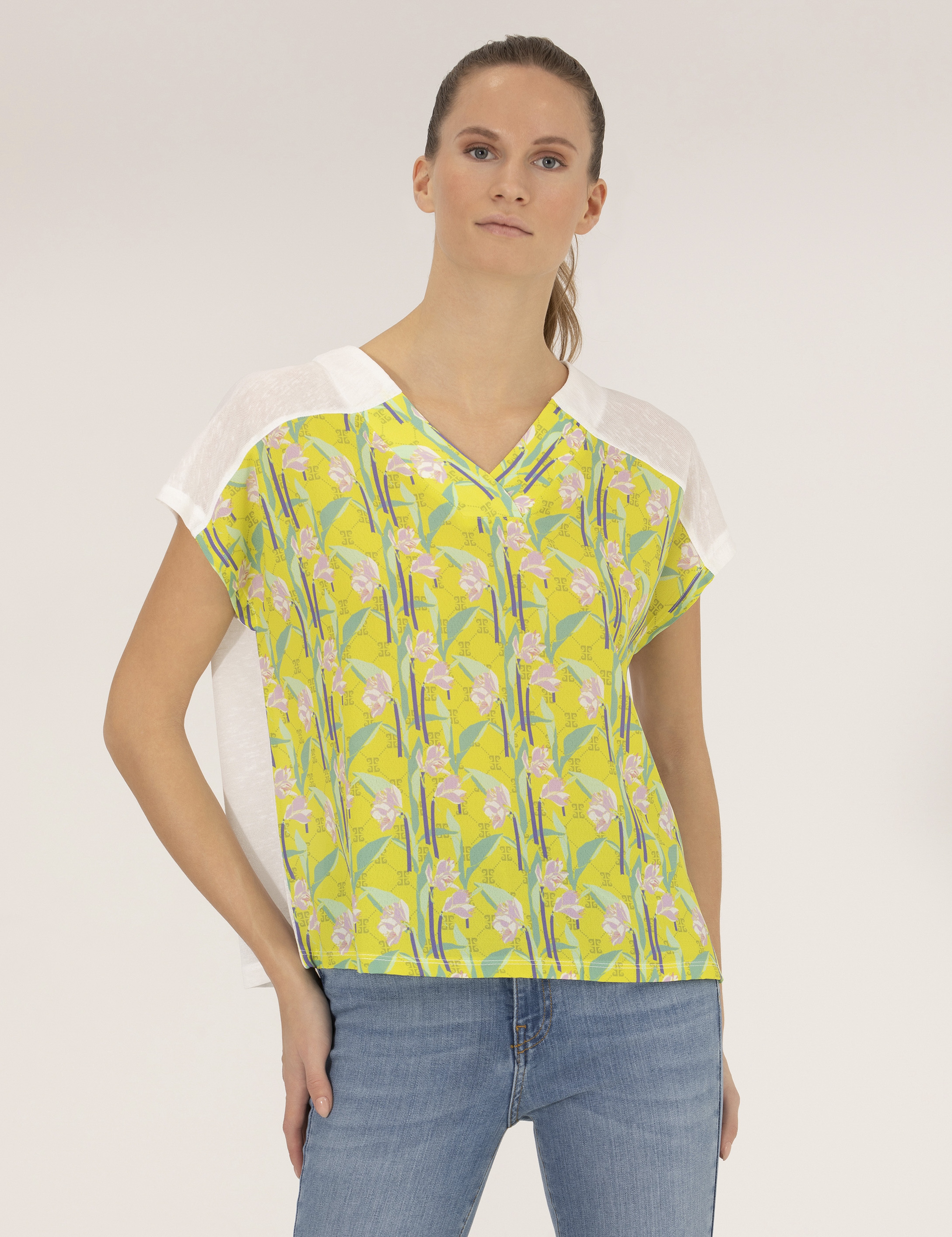 Beyaz Comfort Fit Tişört - Image 1