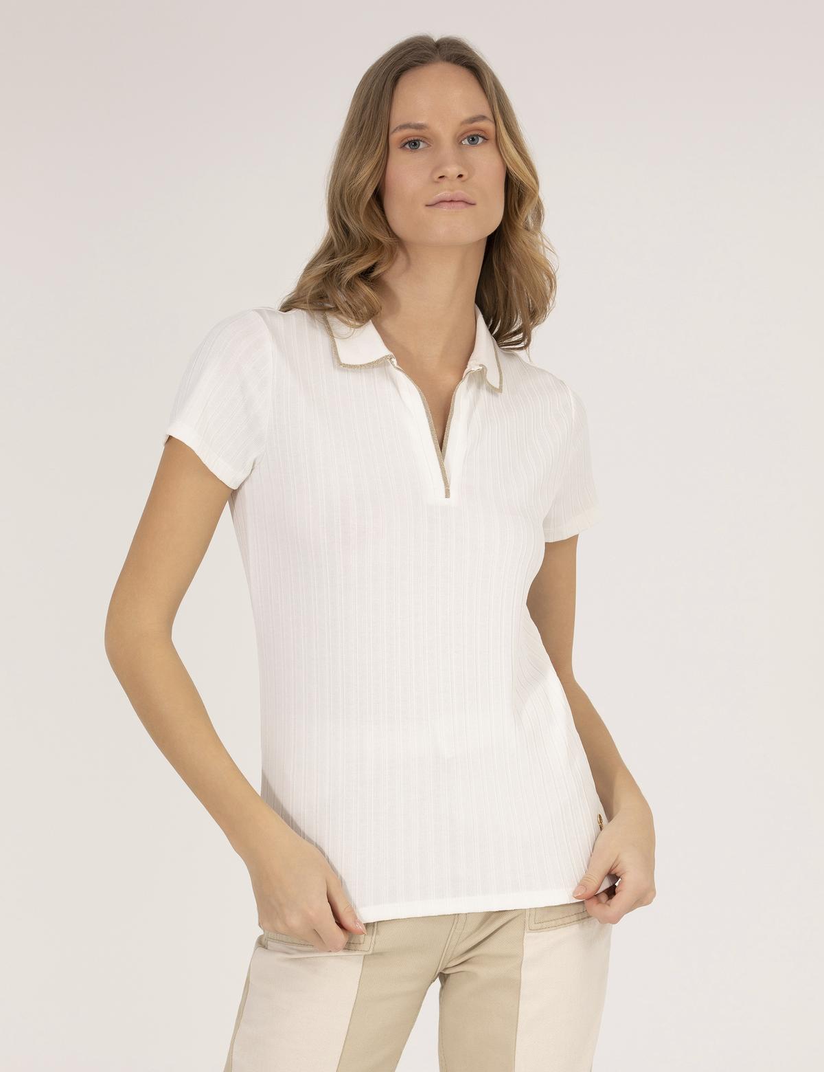 Ekru Slim Fit Tişört