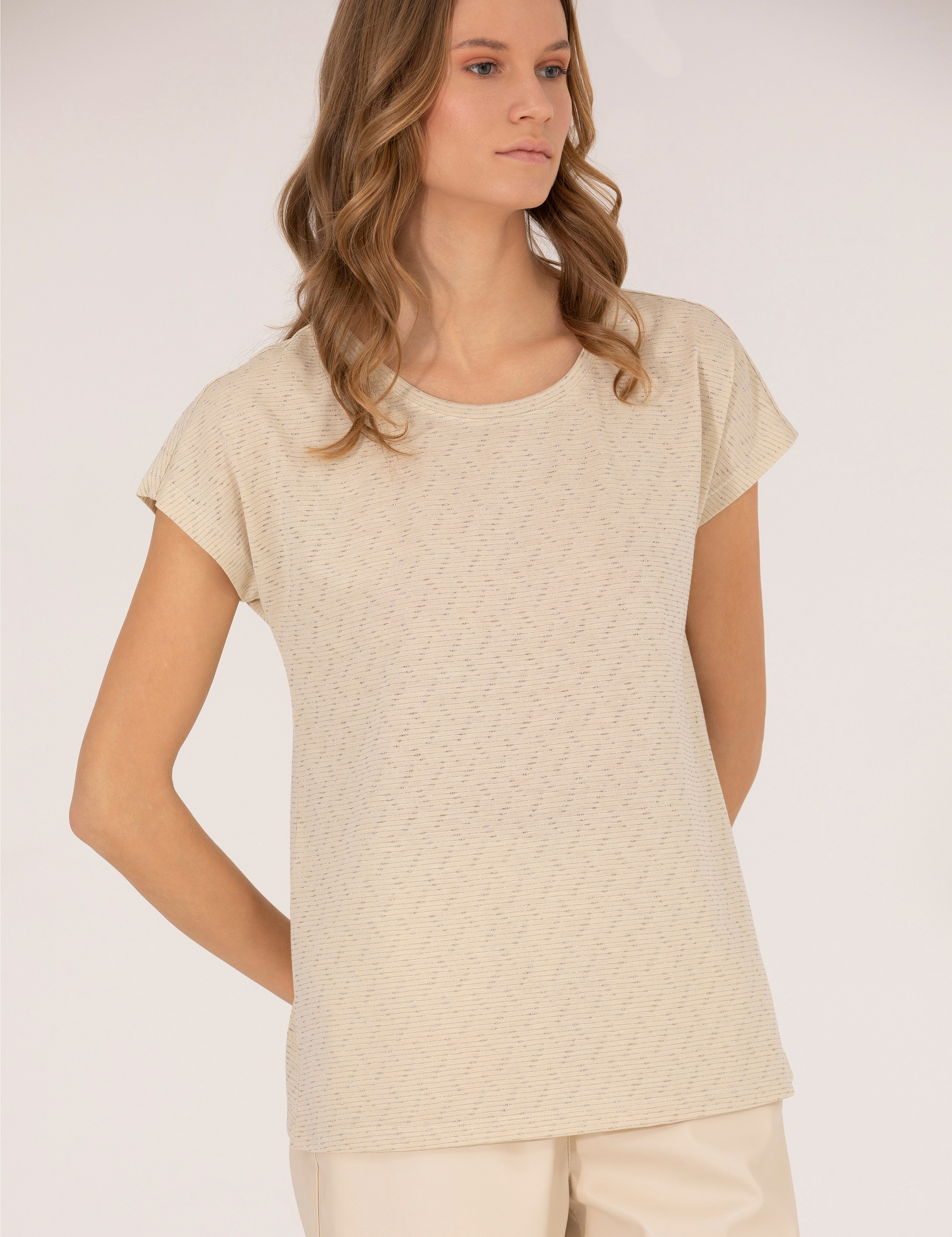Bej Comfort Fit Tişört - Image 2