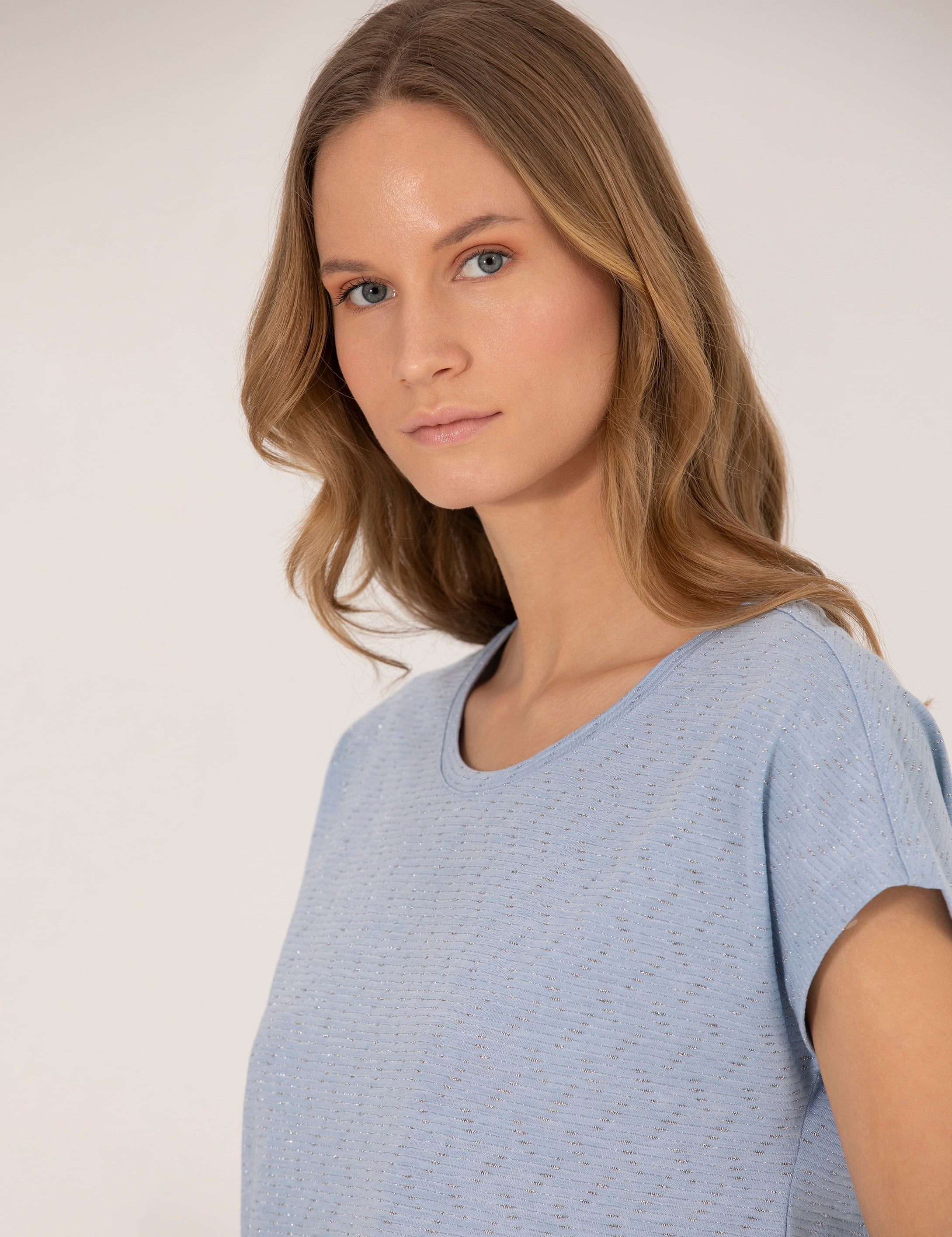 Mavi Comfort Fit Tişört