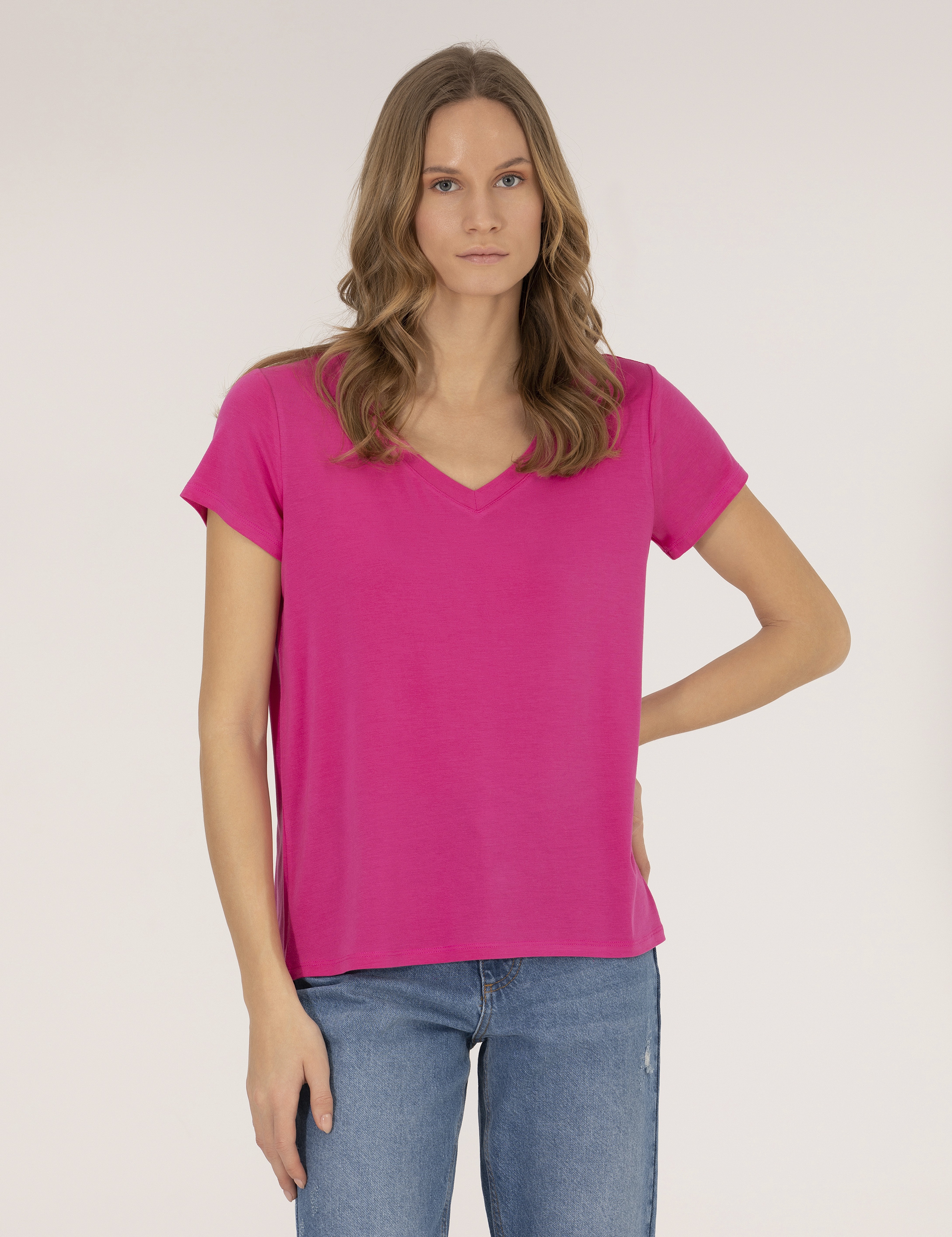 Pembe Comfort Fit Basic Tişört - Image 1
