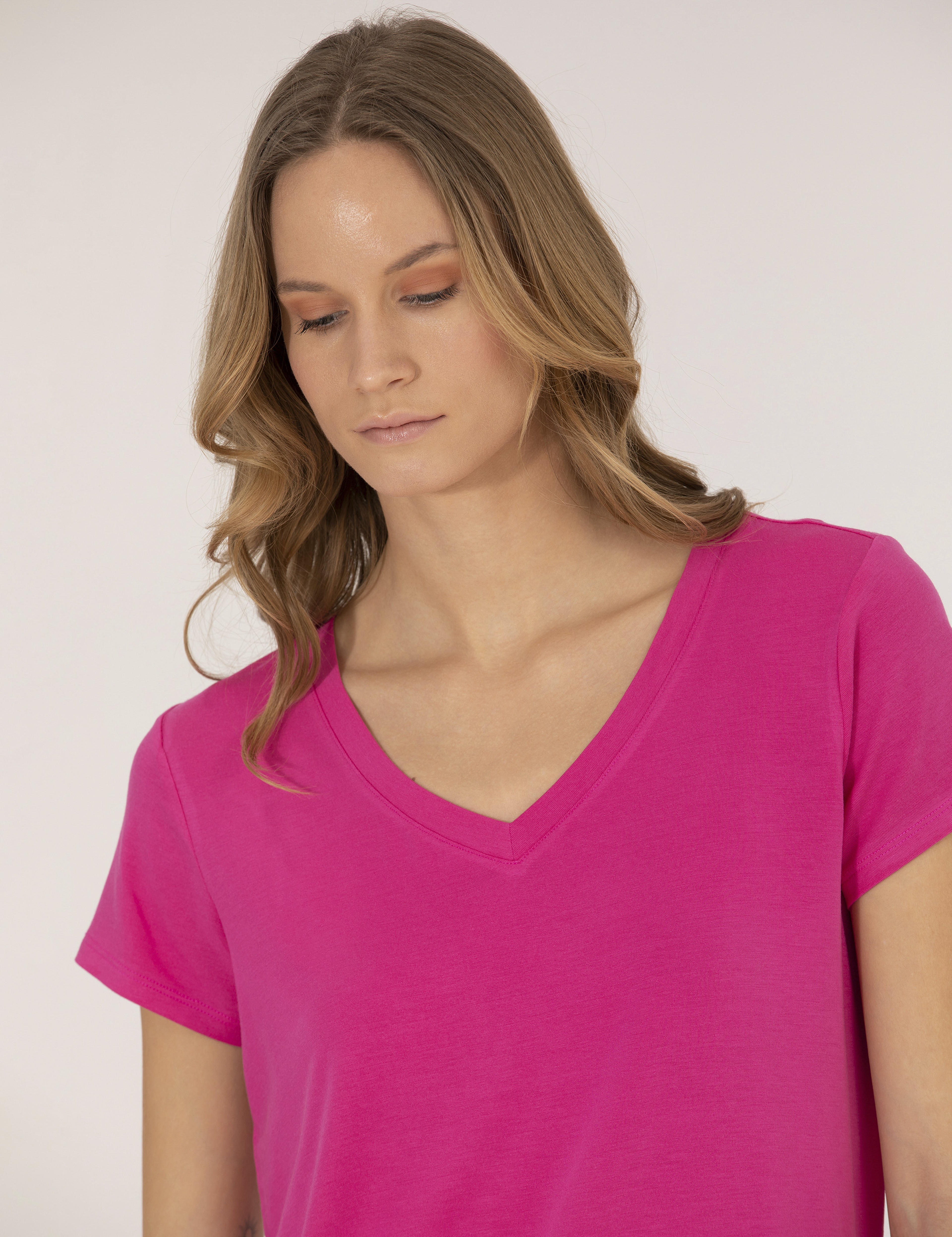 Pembe Comfort Fit Basic Tişört - Image 2