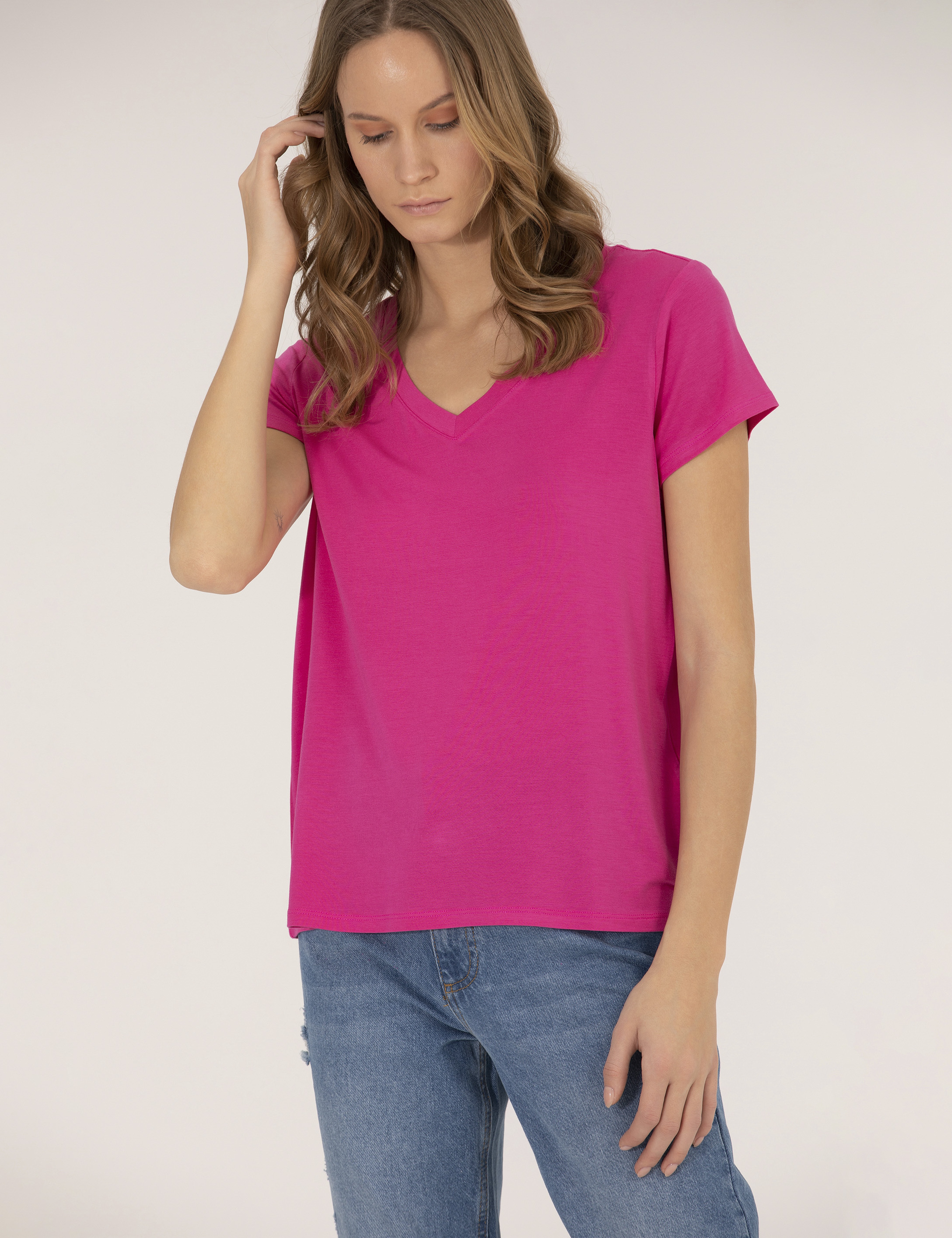 Pembe Comfort Fit Basic Tişört - Image 3
