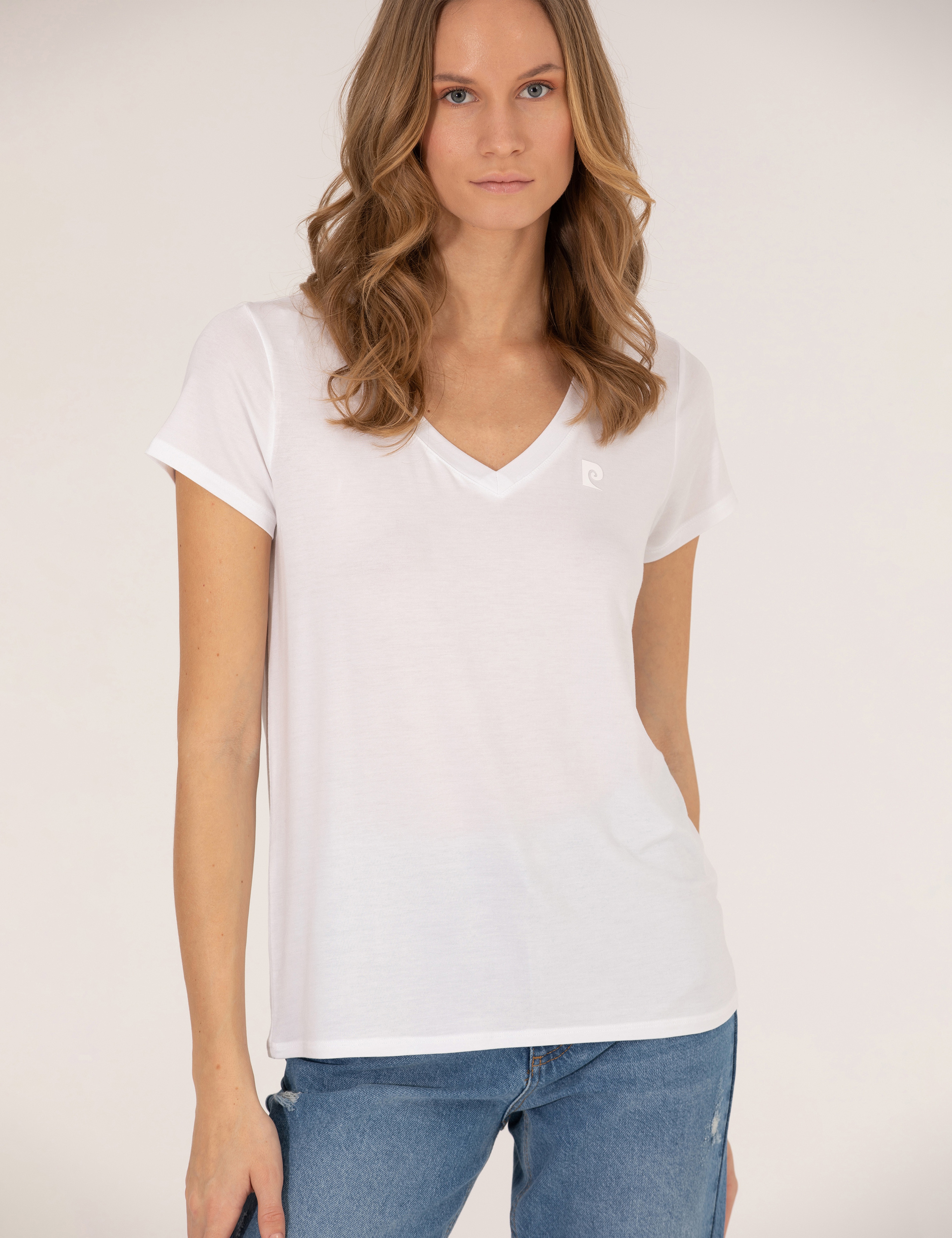 Beyaz Comfort Fit V Yaka Basic Tişört