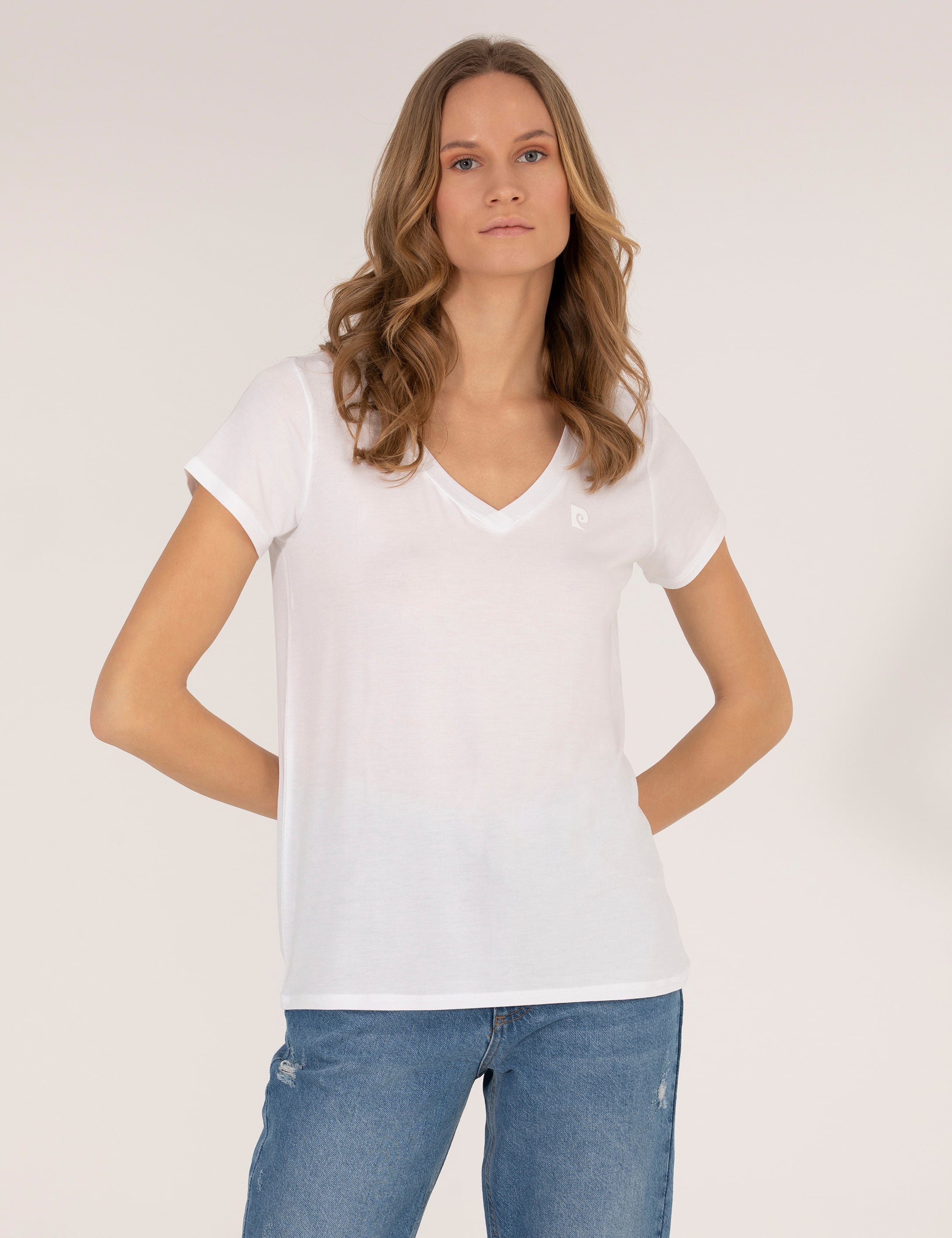 Beyaz Comfort Fit V Yaka Basic Tişört