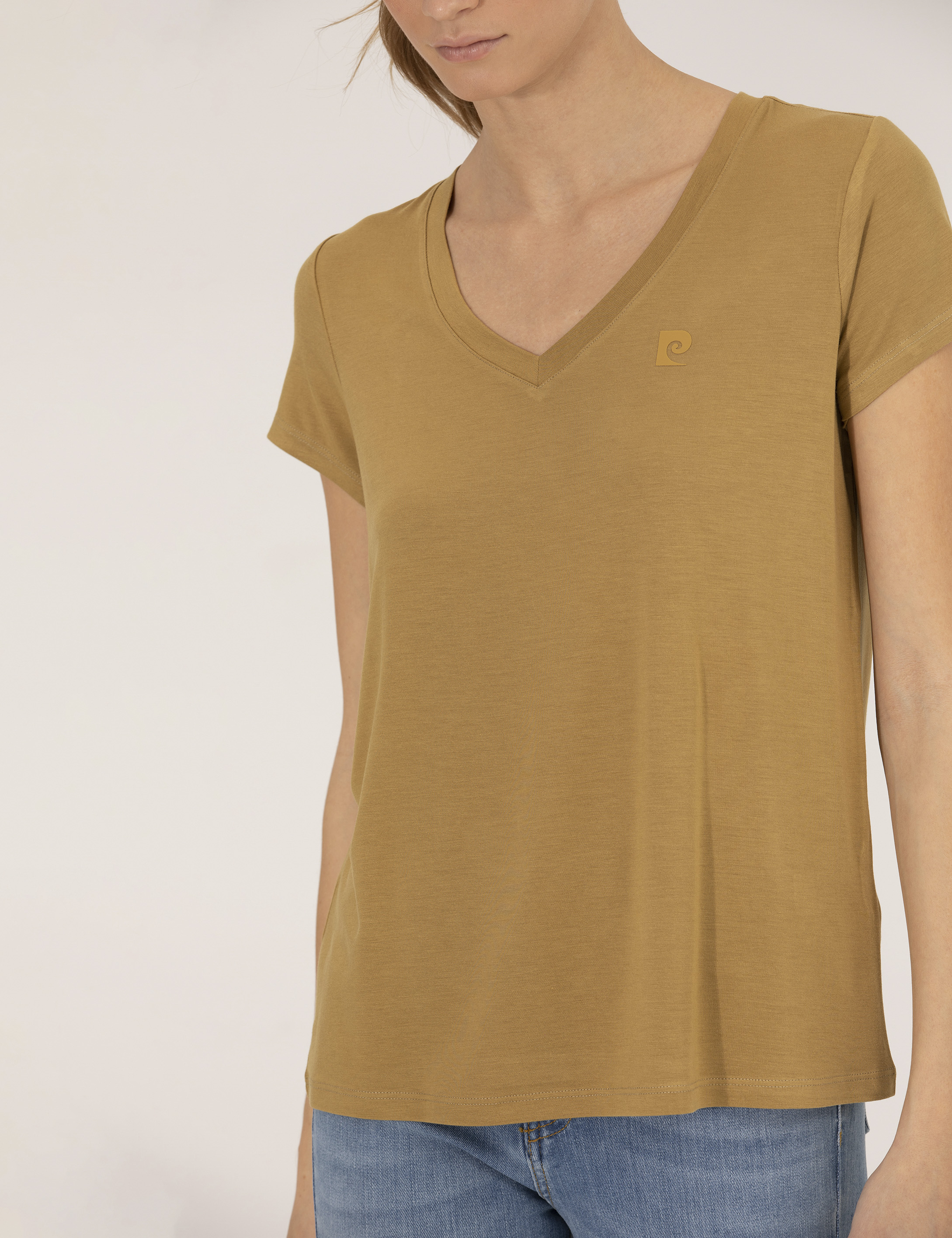 Yeşil Comfort Fit V Yaka Basic Tişört - Image 6