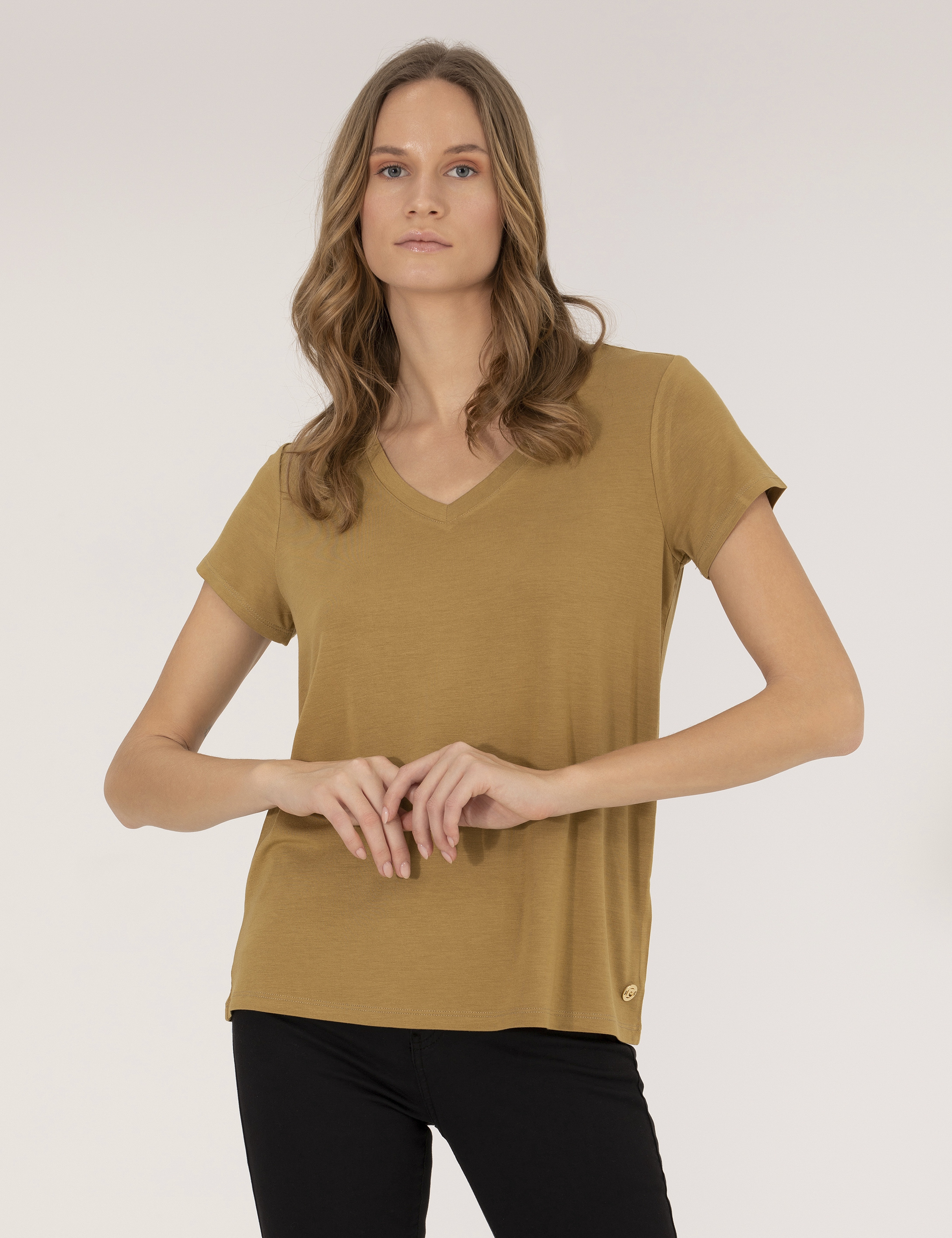 Yeşil Comfort Fit Basic Tişört - Image 1