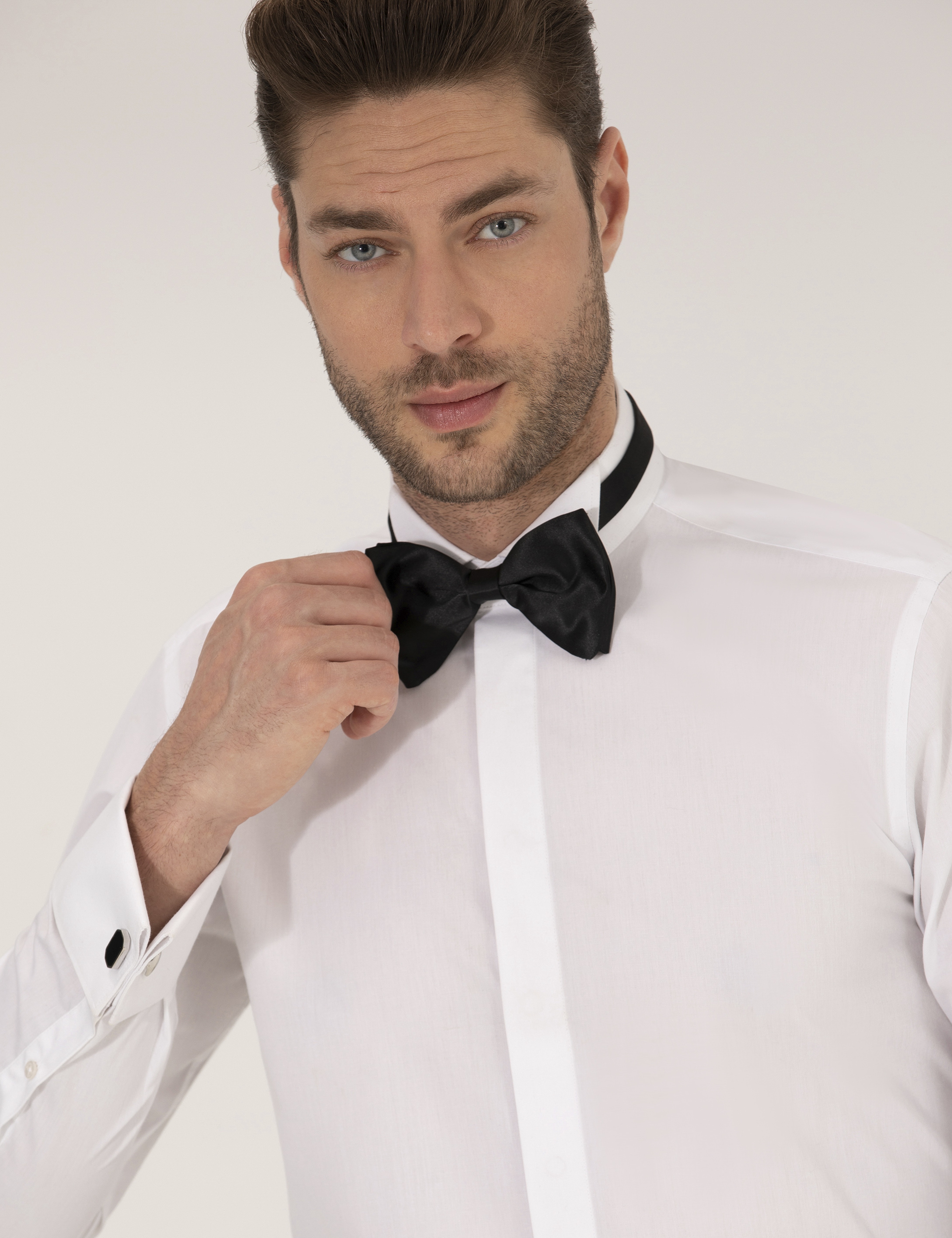 Beyaz Slim Fit Smokin Gömlek - Image 2