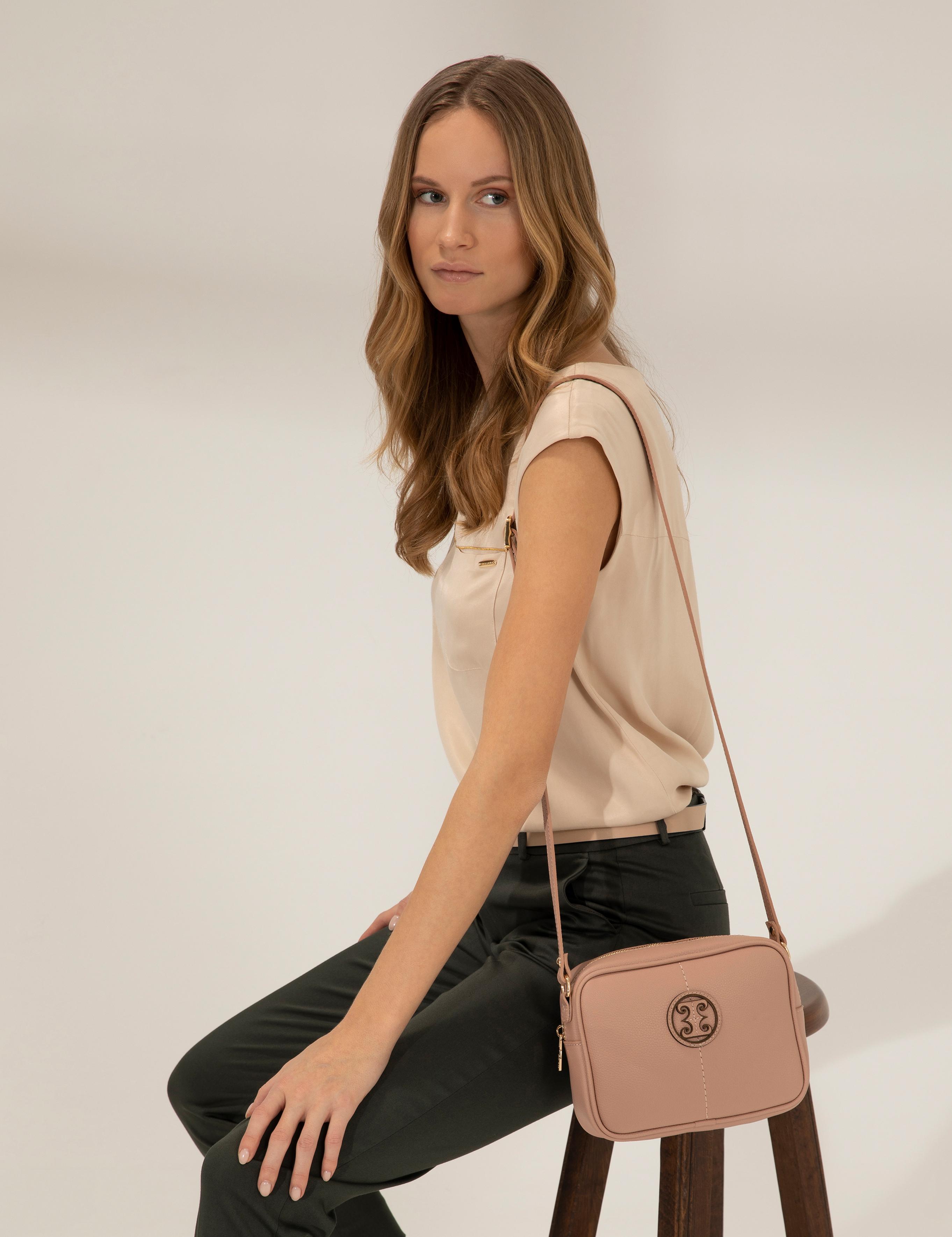 Kahverengi Çapraz Çanta