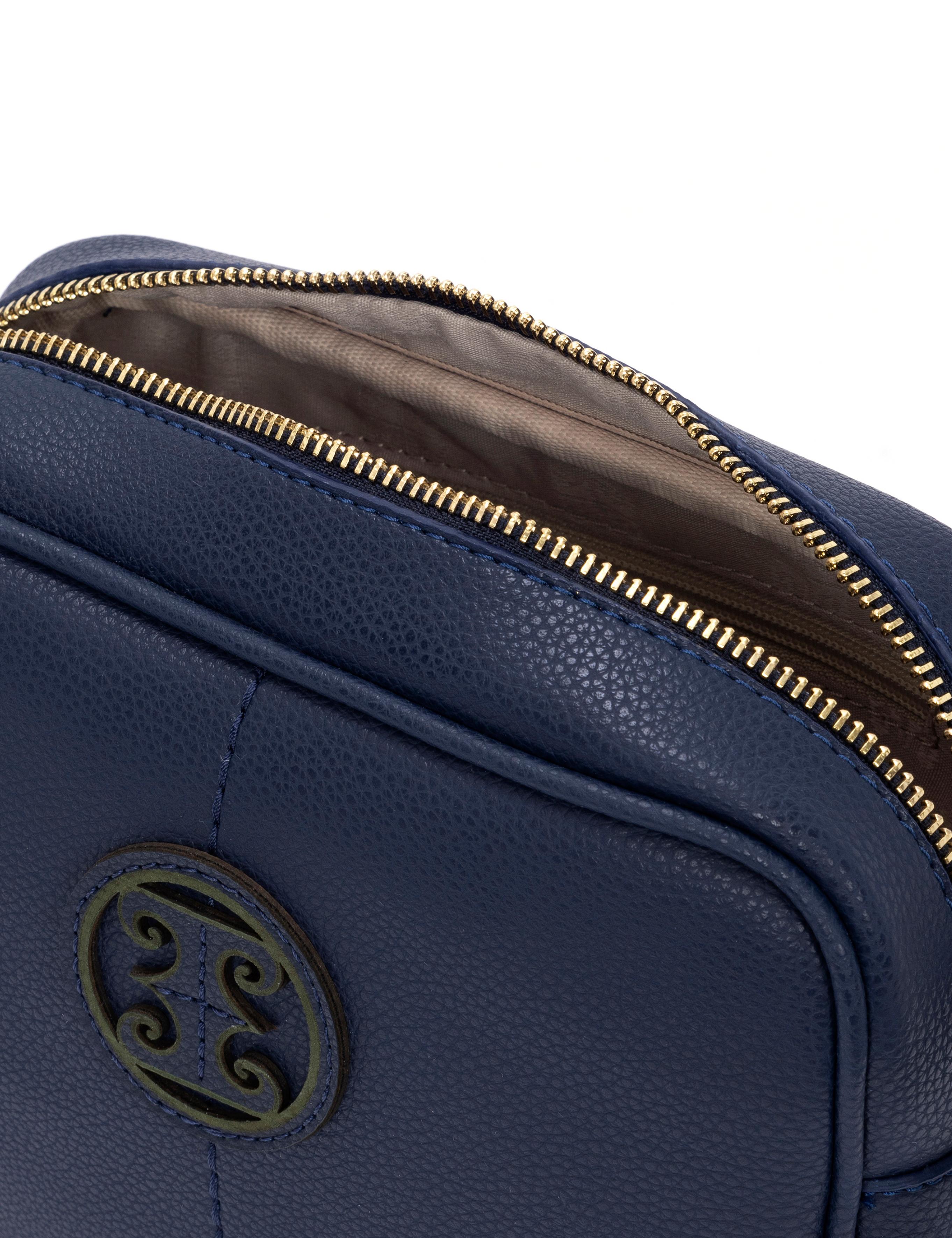 Lacivert Çapraz Çanta