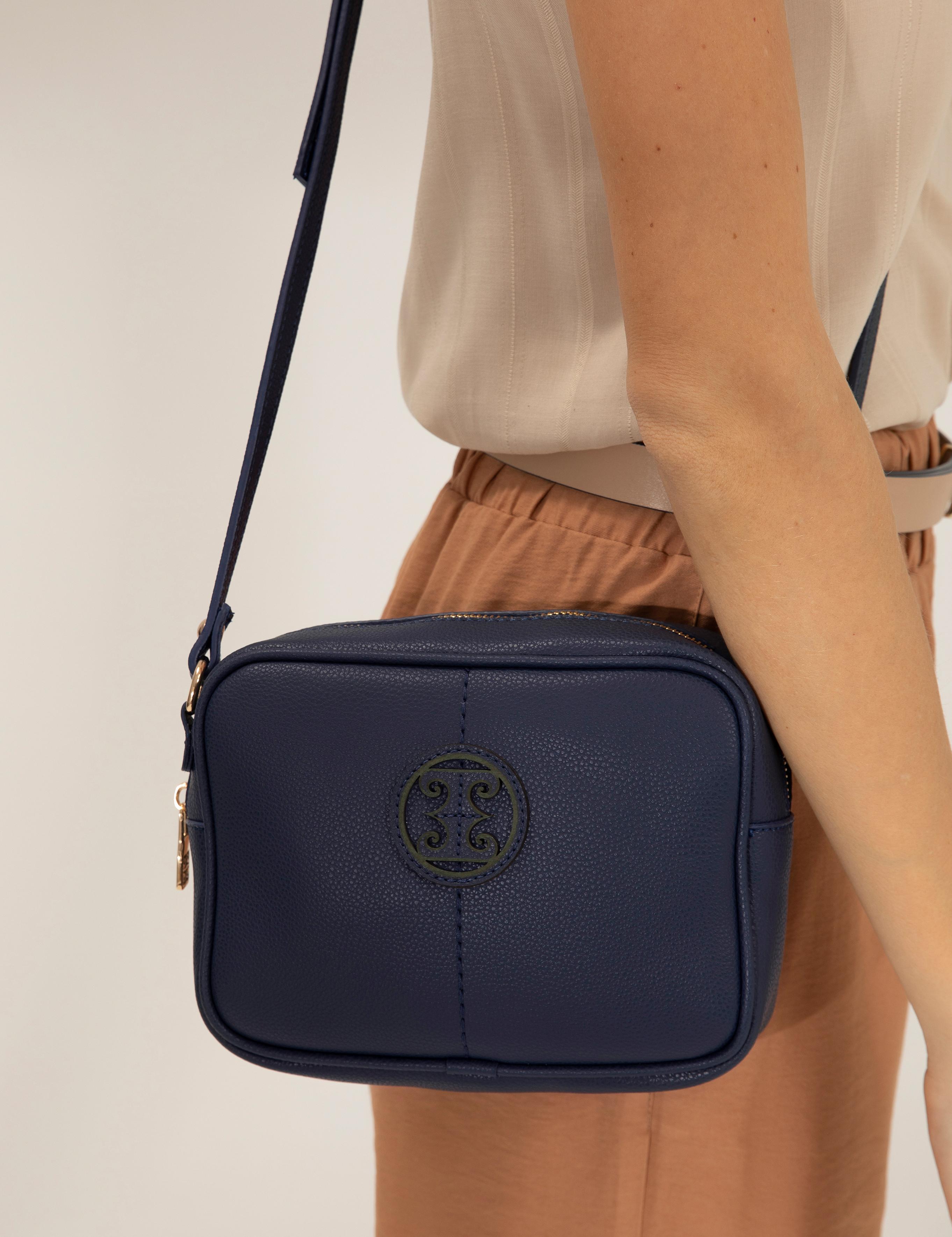 Lacivert Çapraz Çanta
