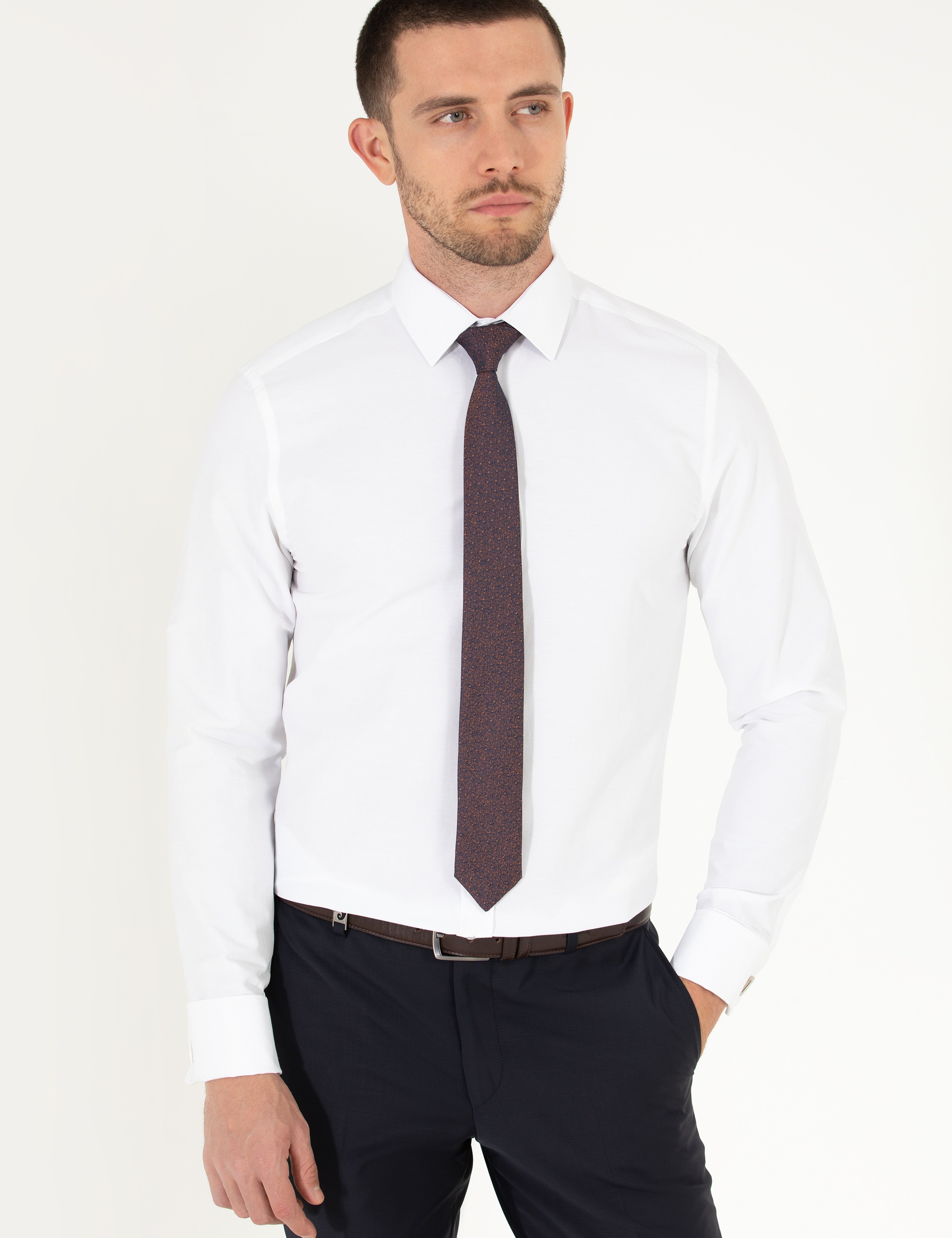 Beyaz Slim Fit Uzun Kollu Klasik Gömlek - Image 2