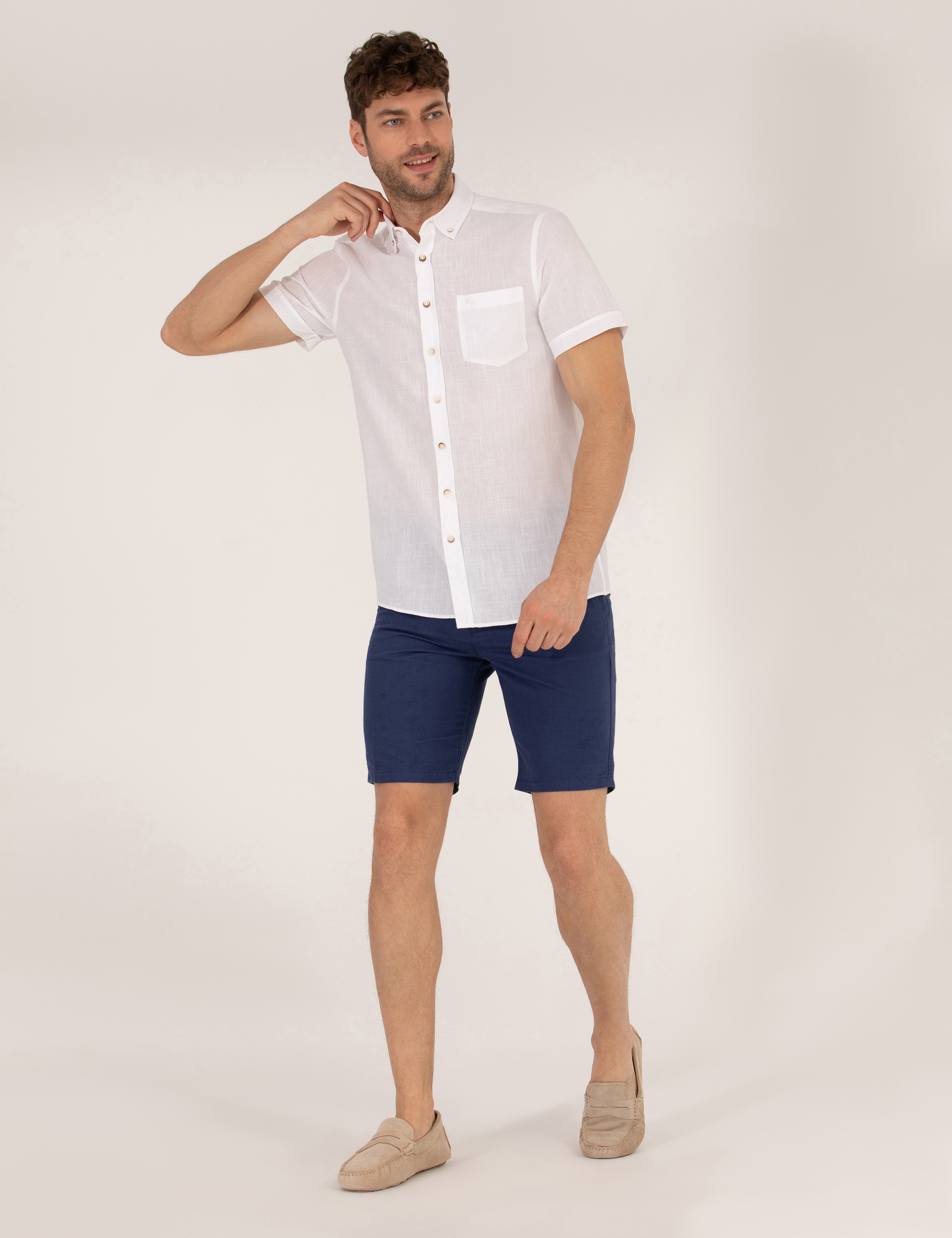 Beyaz Regular Fit Kısa Kollu Gömlek