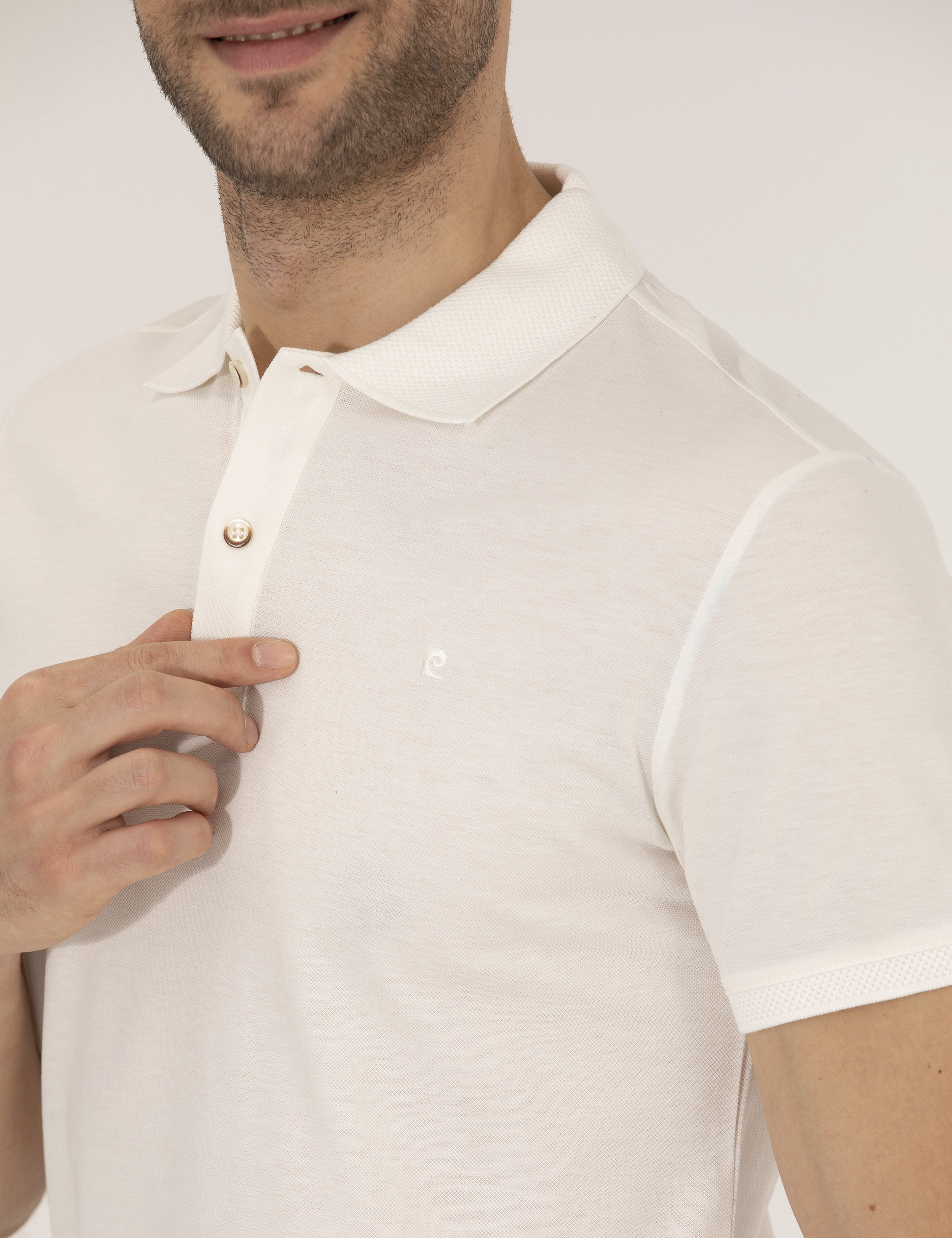 Beyaz Slim Fit Polo Yaka Merserize Tişört - Image 7