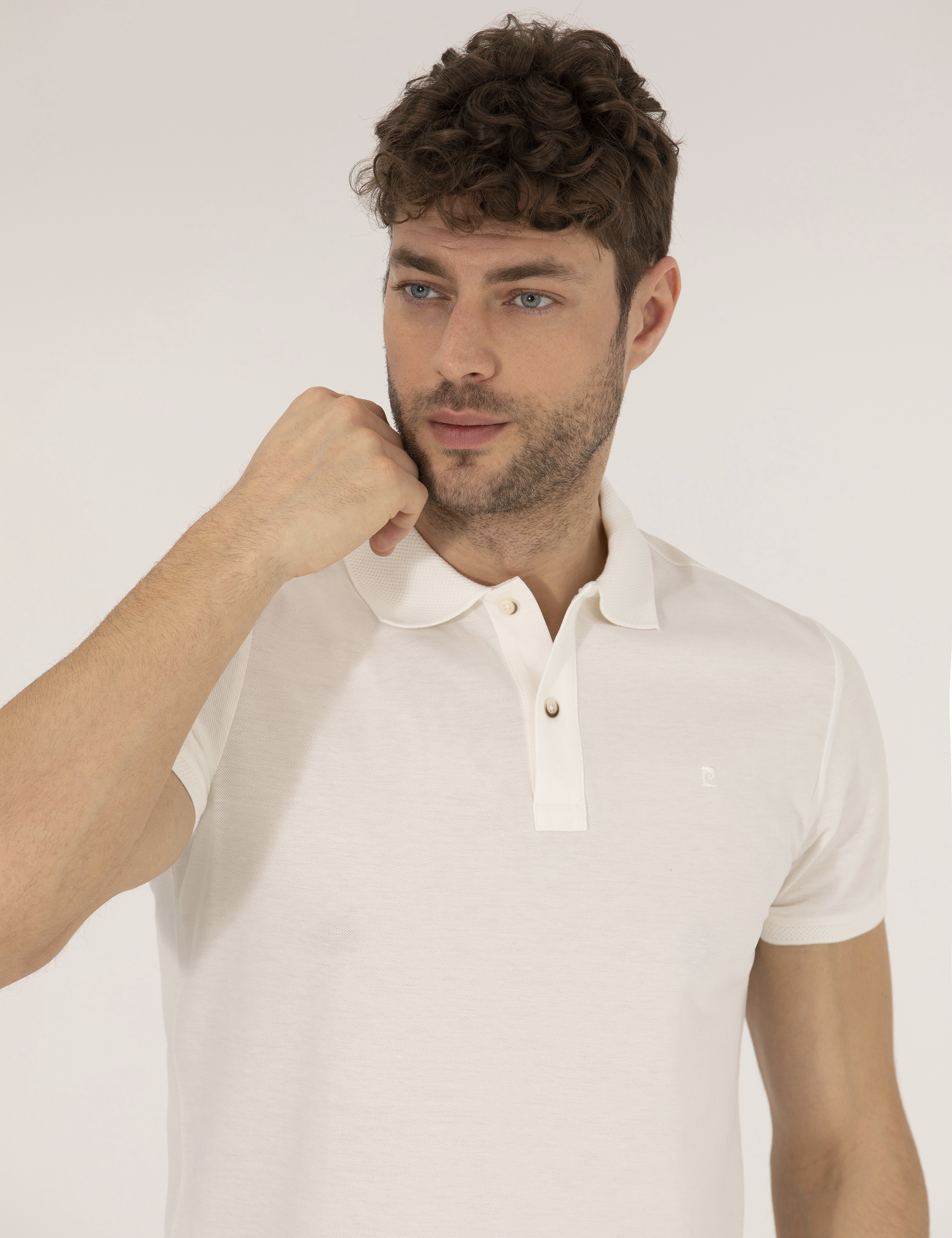 Beyaz Slim Fit Polo Yaka Merserize Tişört