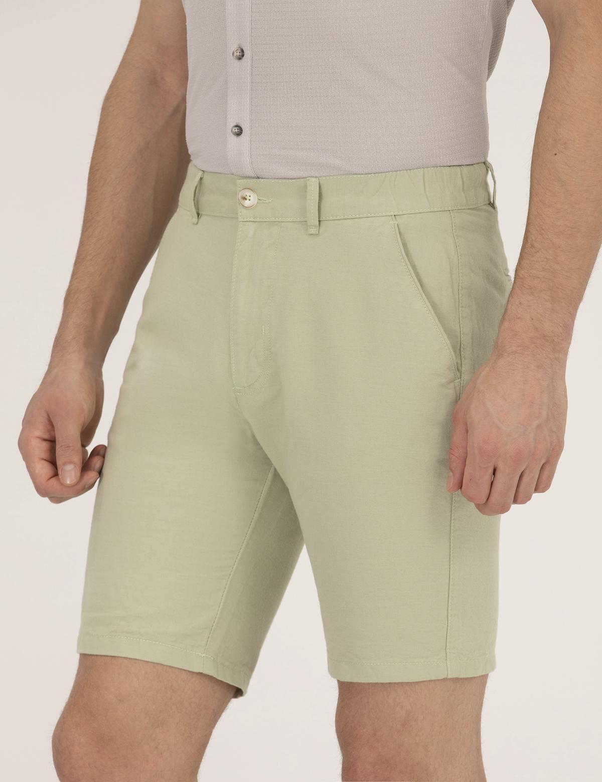 Açık Yeşil Slim Fit Keten Karışımlı Beli Lastikli Bermuda Şort - 50264863019