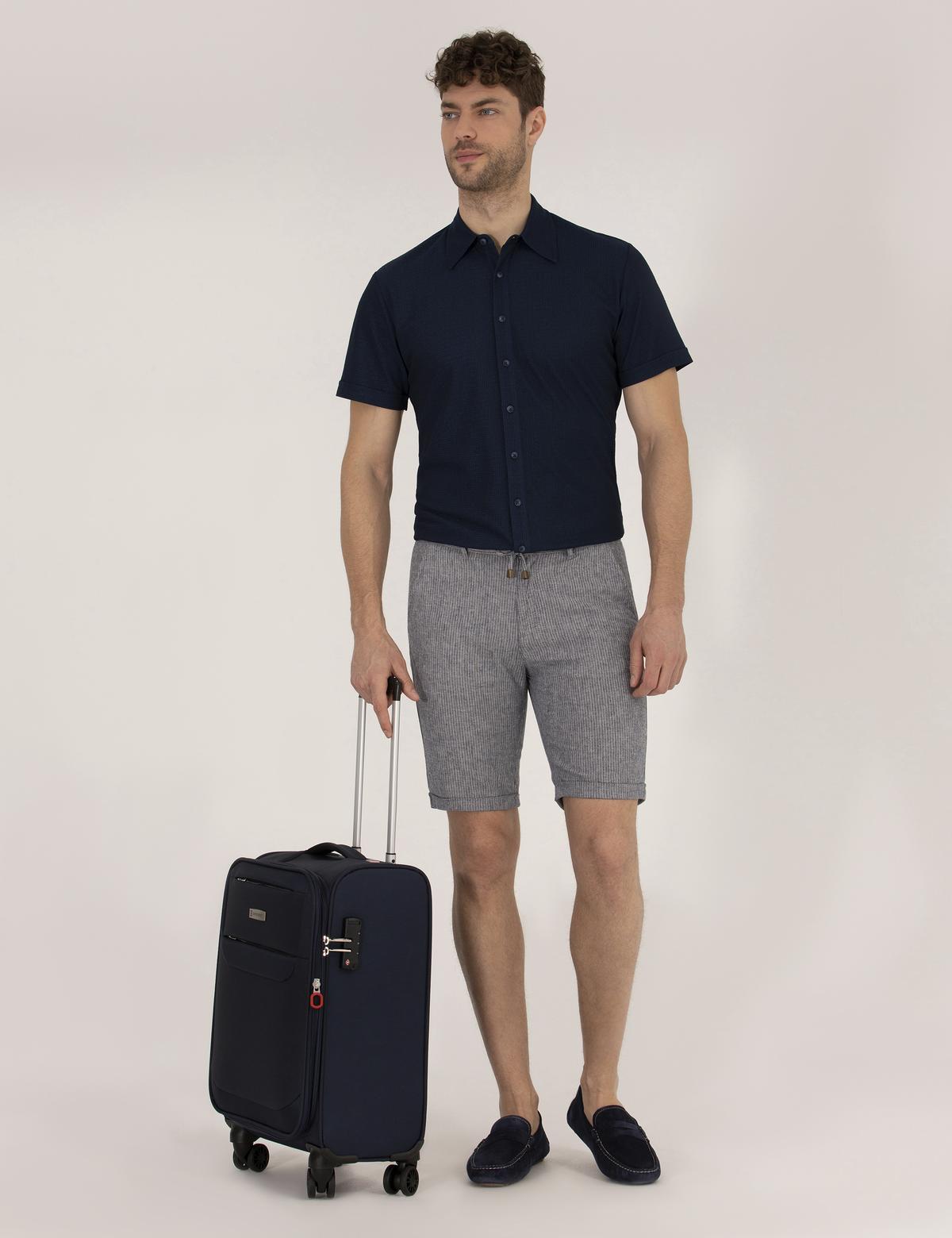 Açık Lacivert Slim Fit Keten Karışımlı Çizgili Bağcıklı Bermuda Şort