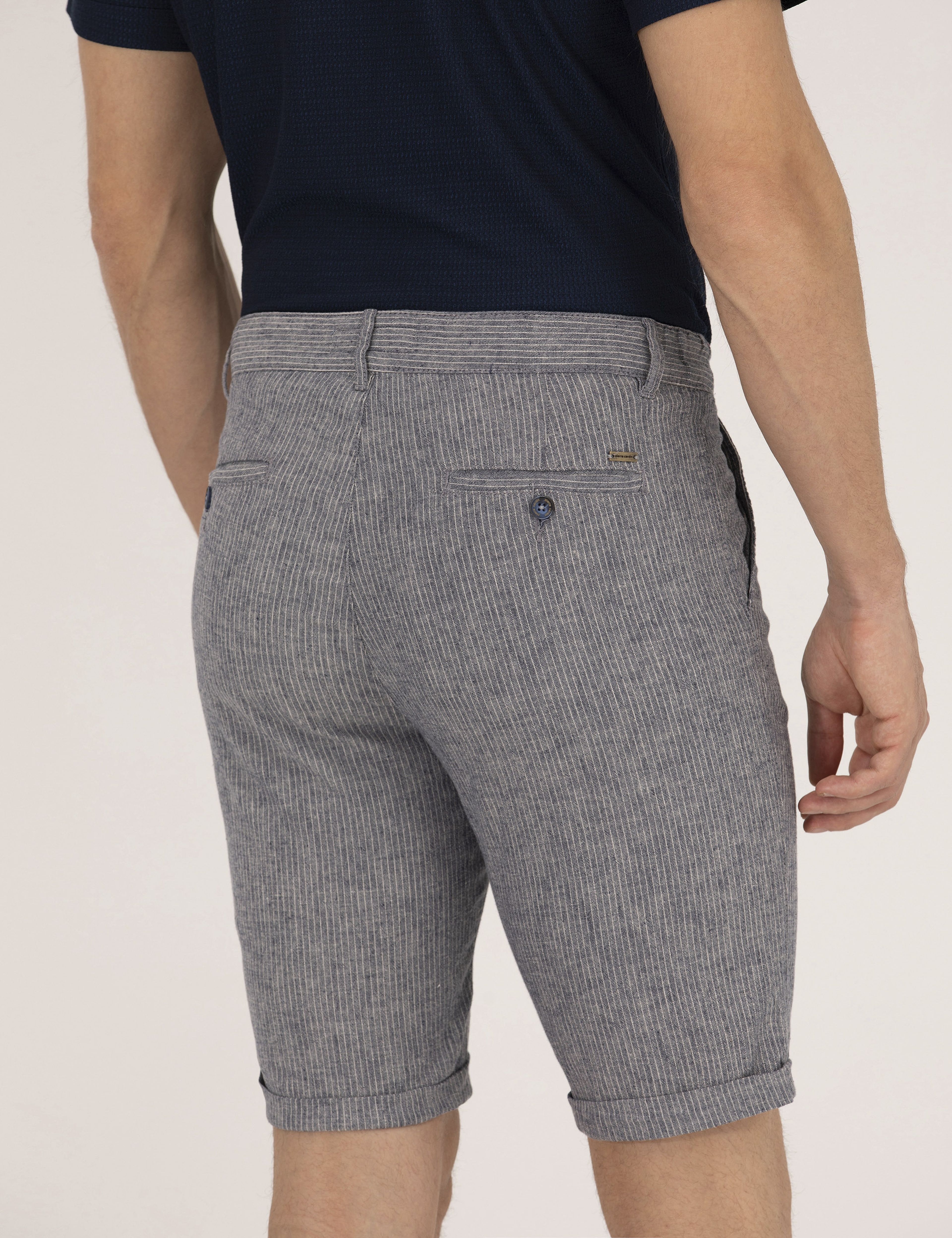 Açık Lacivert Slim Fit Keten Karışımlı Çizgili Bağcıklı Bermuda Şort - Image 7