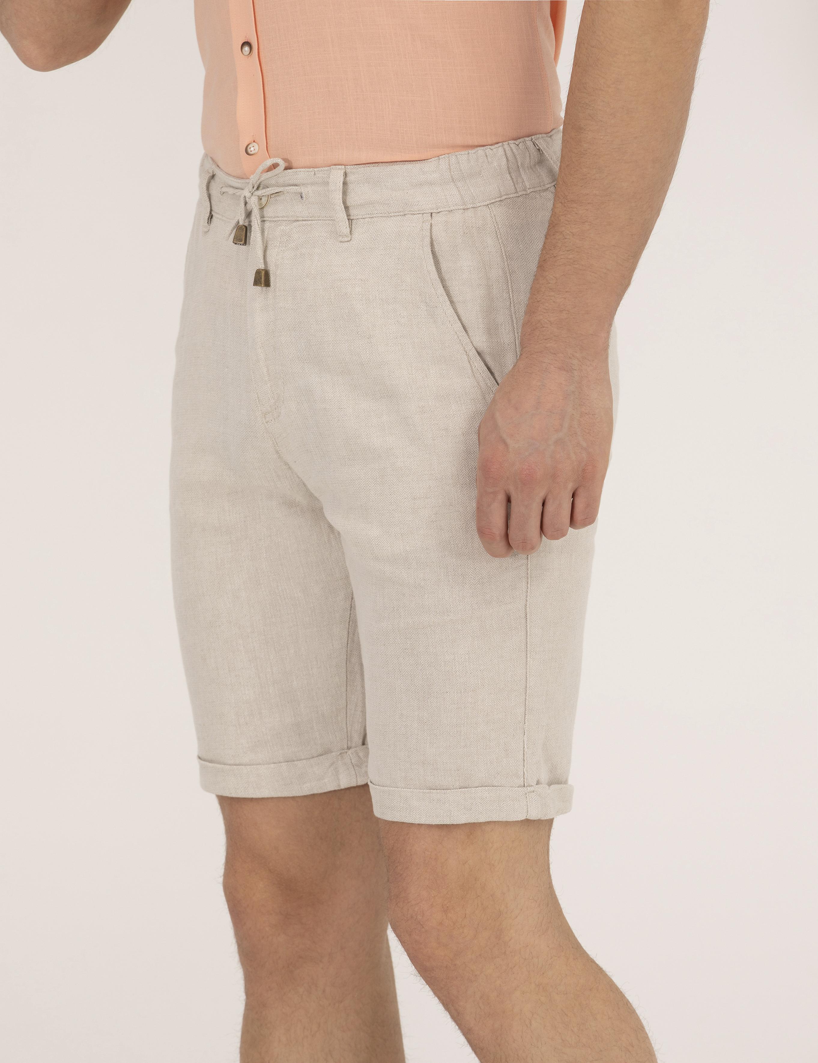 Bej Slim Fit Keten Karışımlı Beli Lastikli Bağcıklı Bermuda Şort