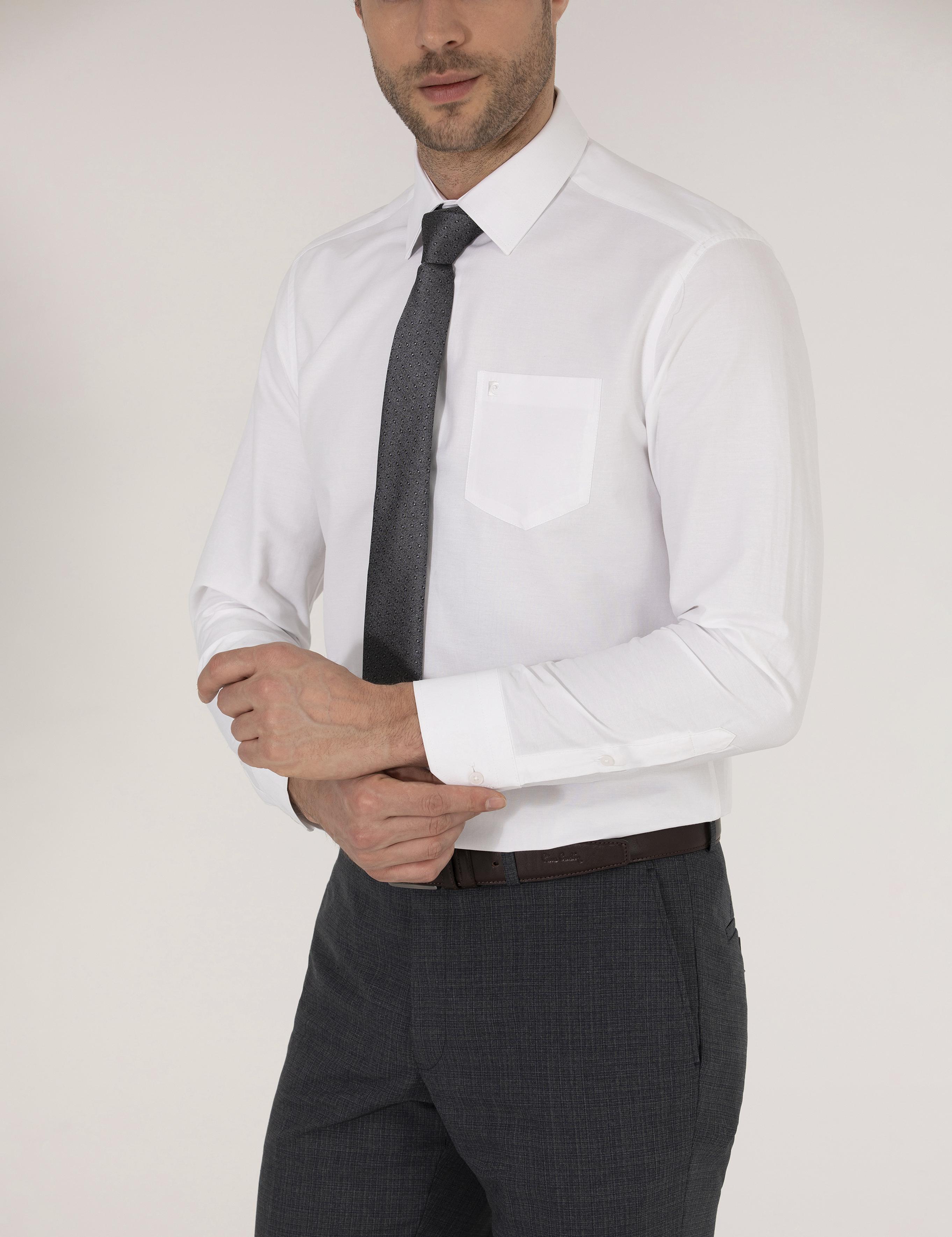 Beyaz Regular Fit Uzun Kollu Klasik Gömlek